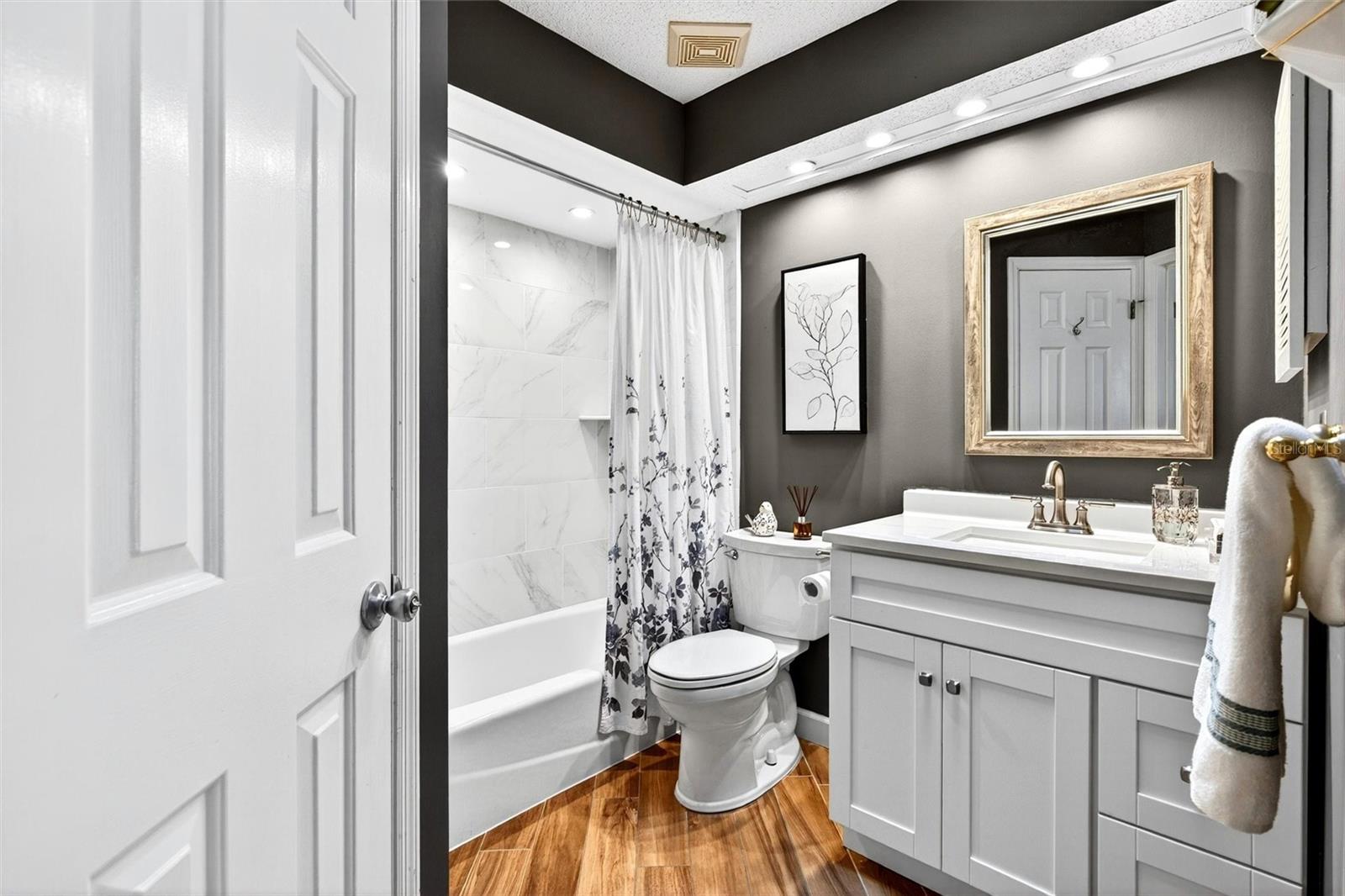 WEDGEWOOD AT SPRUCE CREEK - Residential