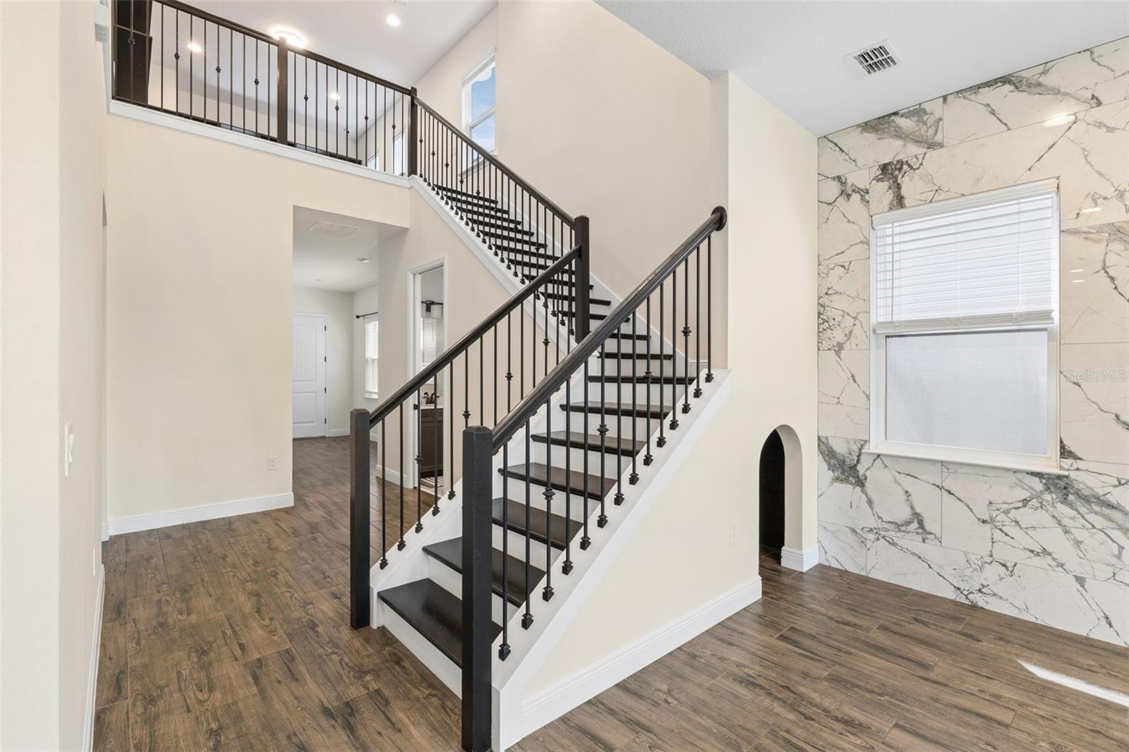 BELLA COLLINA WEST SUB - Residential