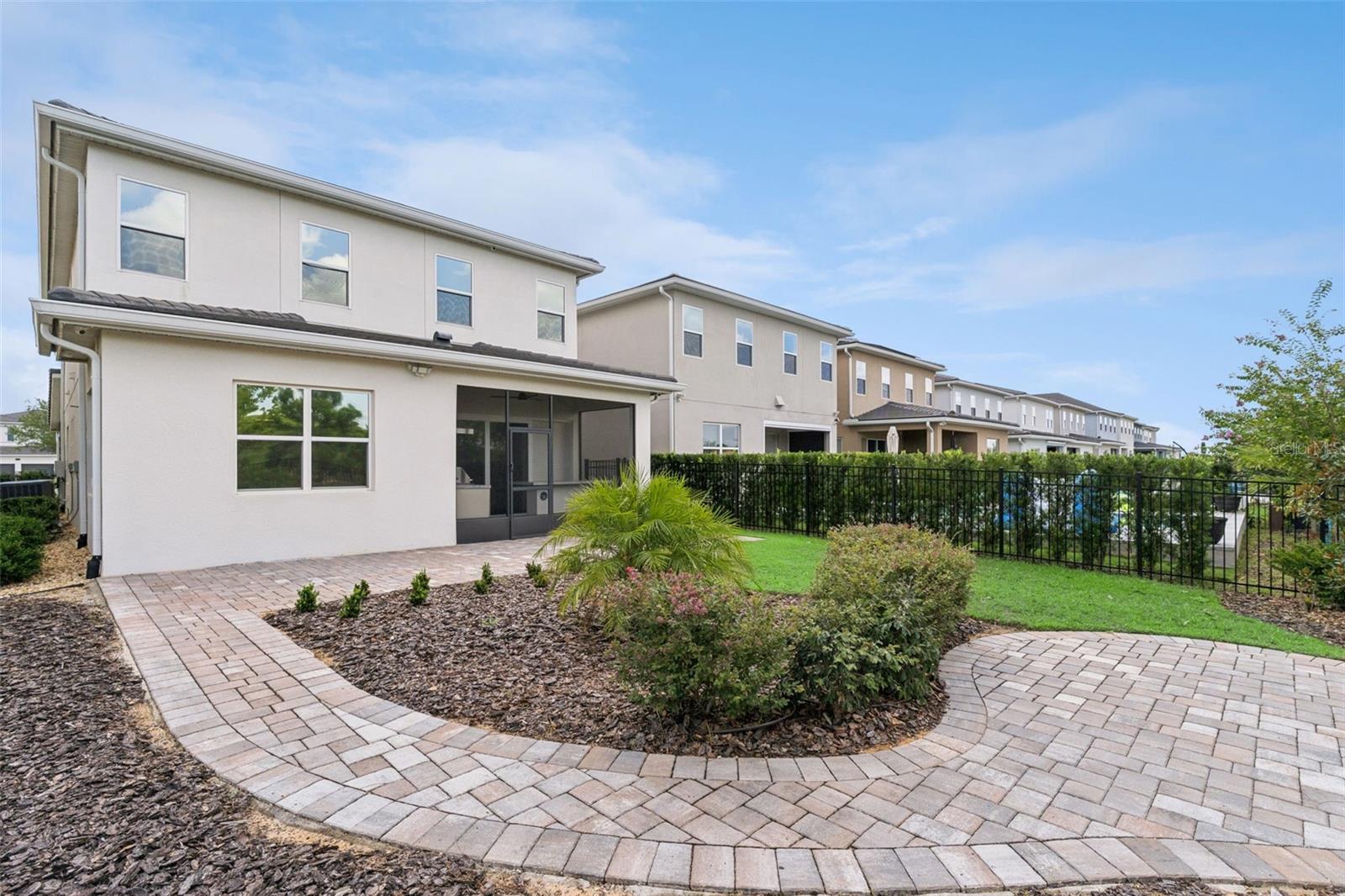 BELLA COLLINA WEST SUB - Residential