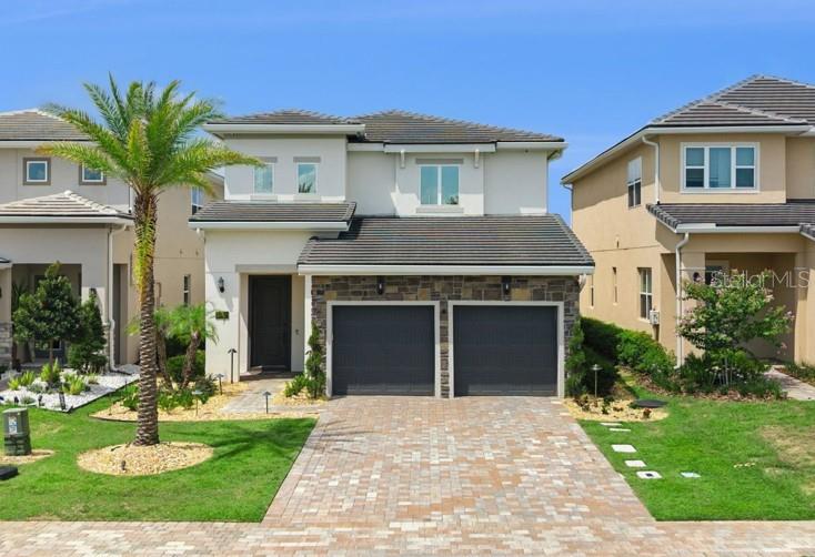 BELLA COLLINA WEST SUB - Residential