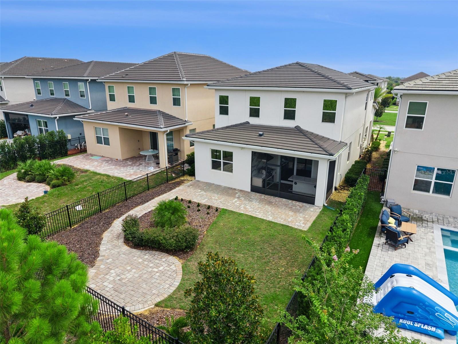 BELLA COLLINA WEST SUB - Residential