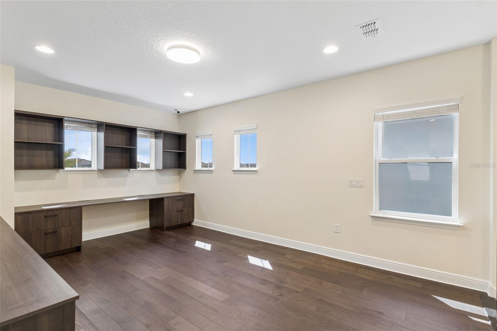 BELLA COLLINA WEST SUB - Residential