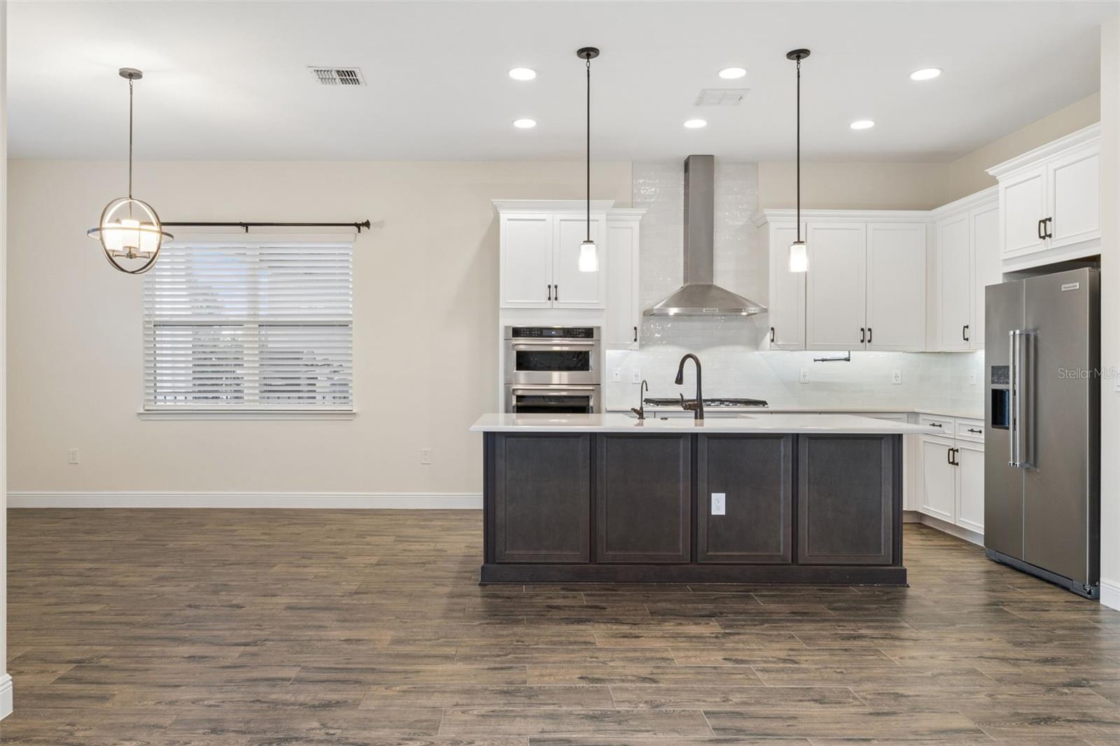 BELLA COLLINA WEST SUB - Residential
