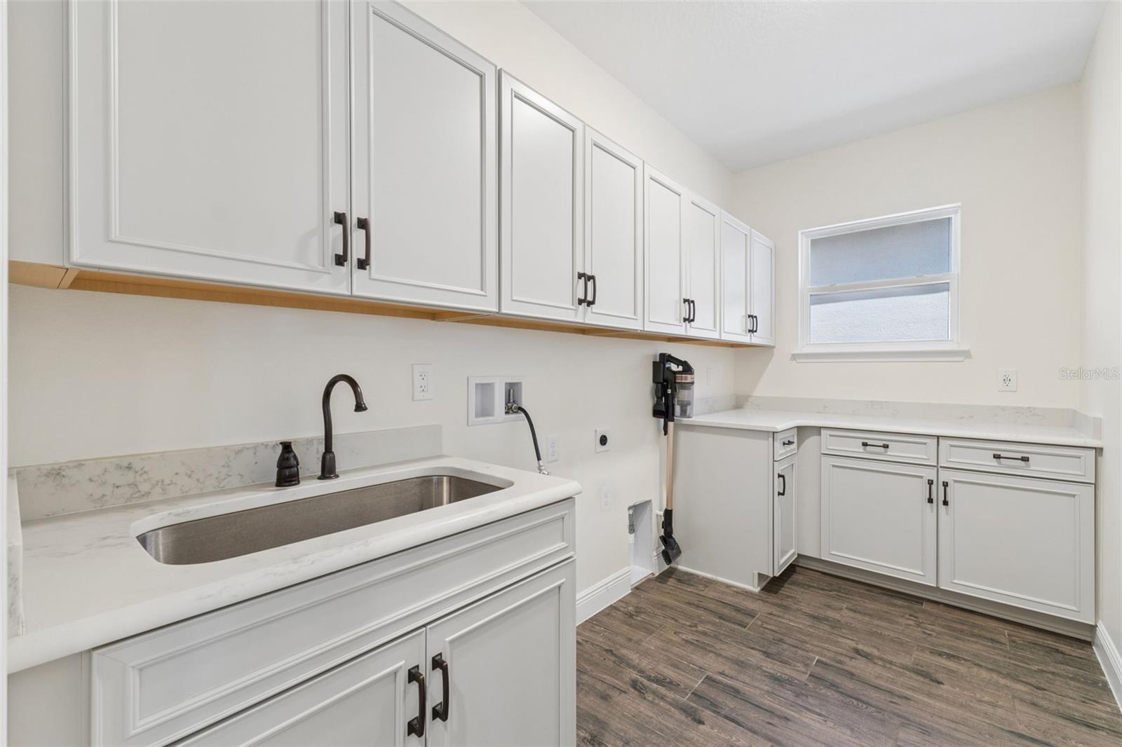 BELLA COLLINA WEST SUB - Residential