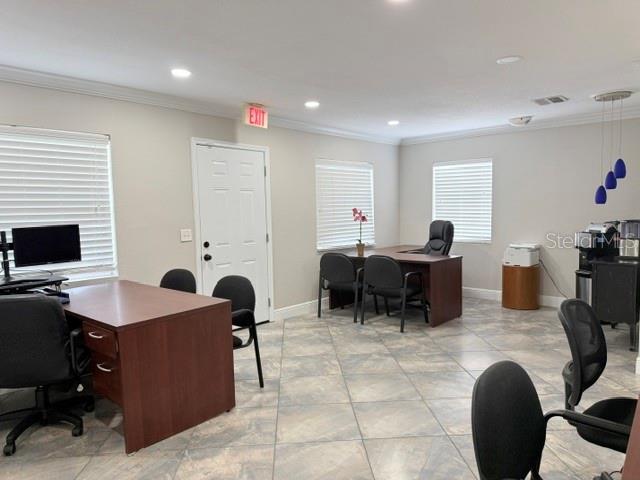 WASHINGTON PLACE - Commercial Lease
