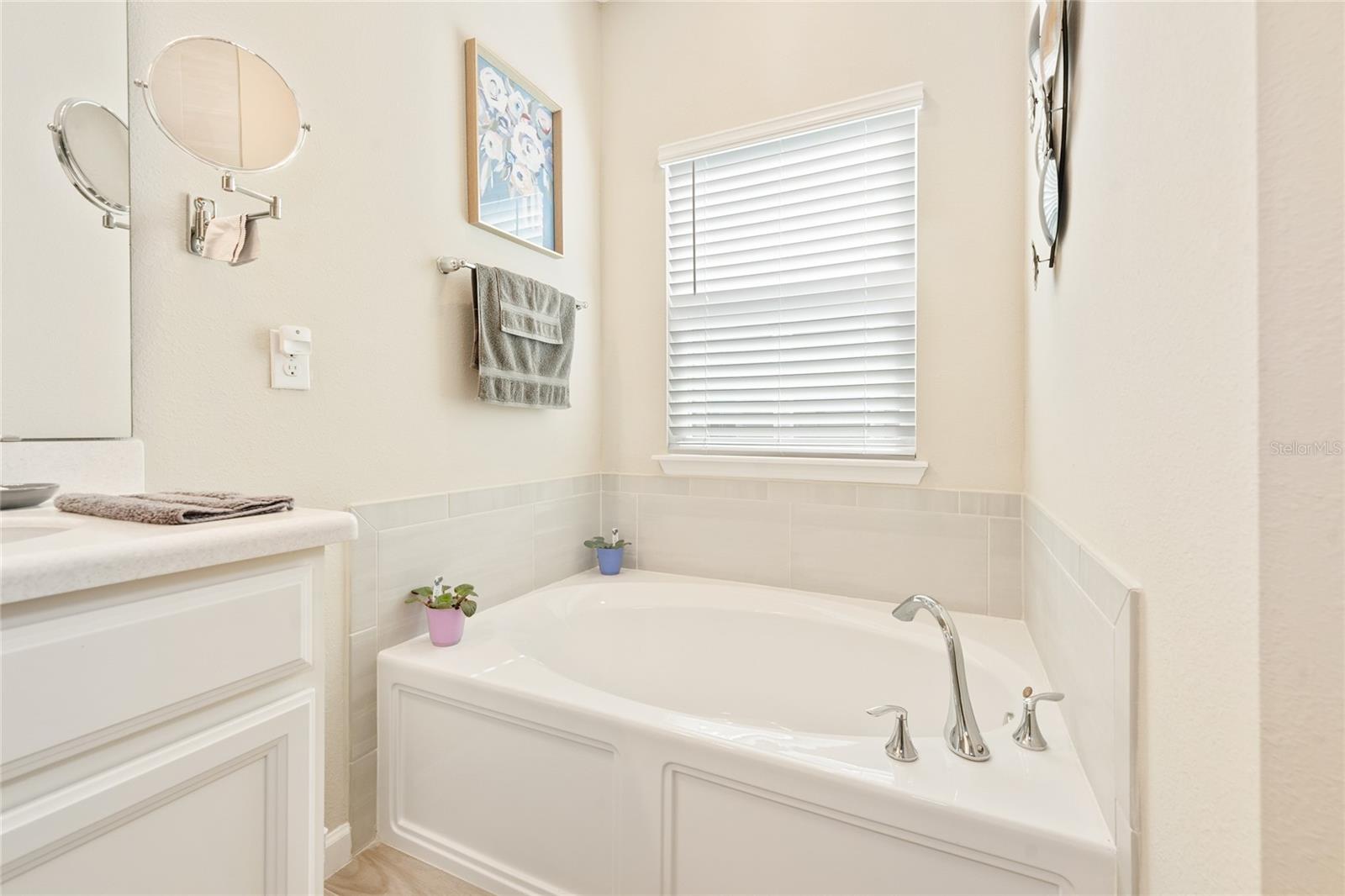 WINDWARD RANCH PH 9 - Residential