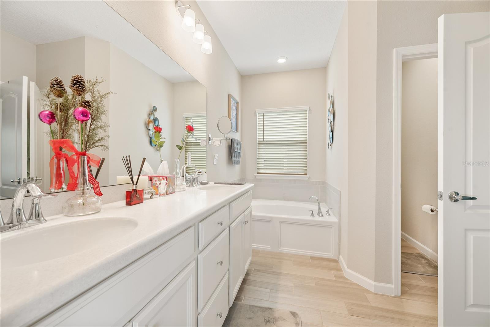 WINDWARD RANCH PH 9 - Residential