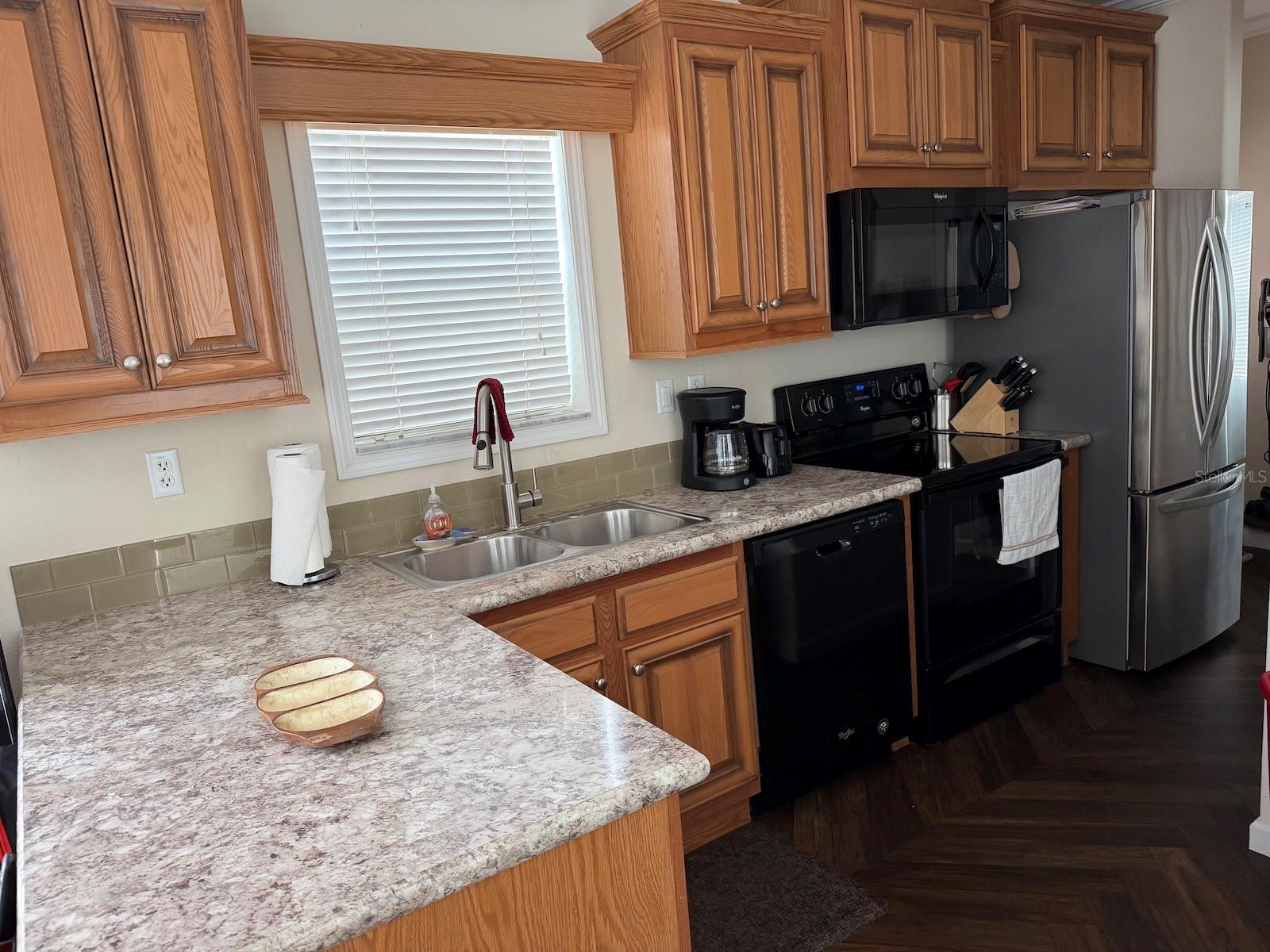 ELITE RESORTS AT CITRUS VALLEY CONDO UNIT 19 - Residential