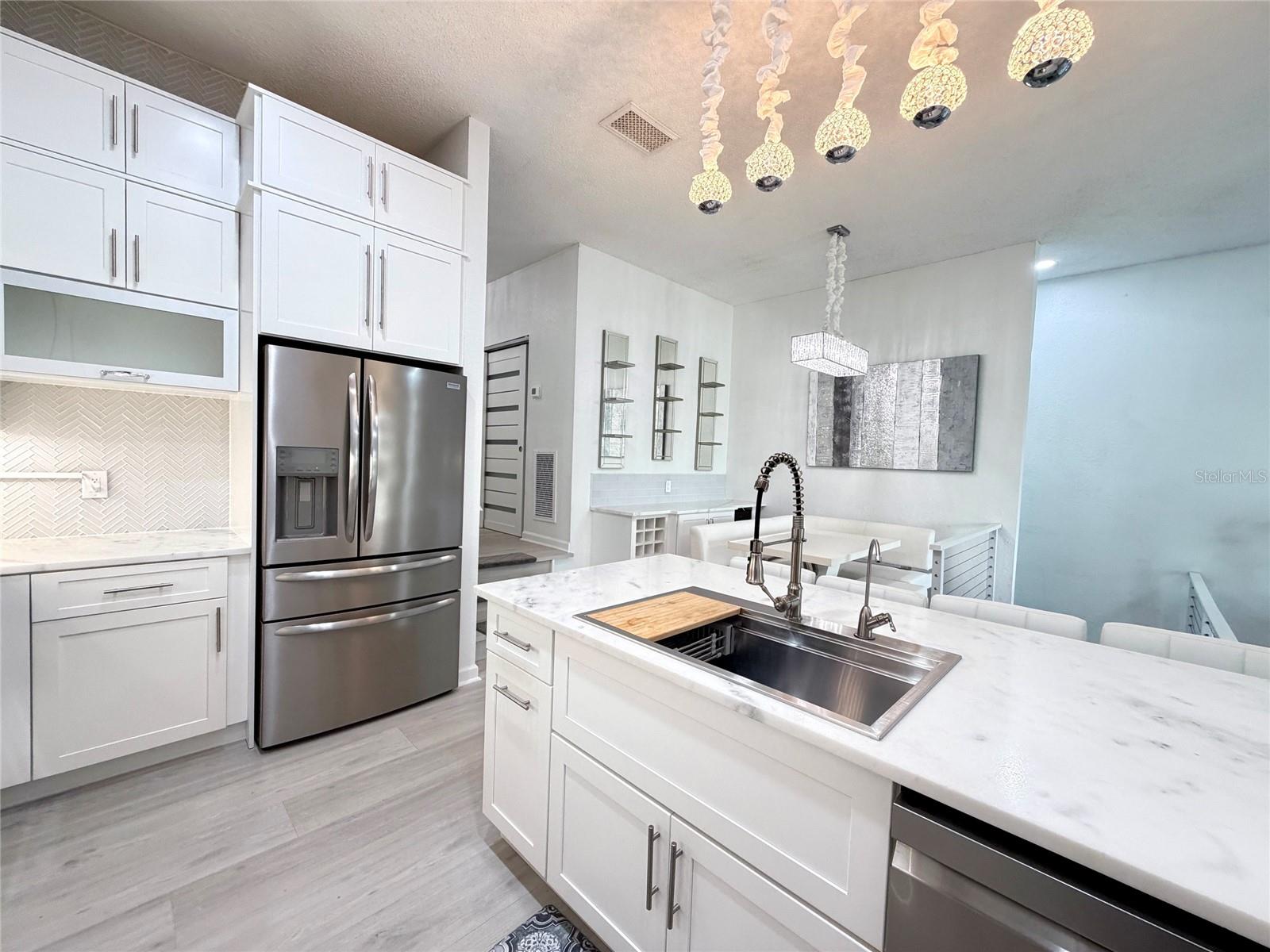 ISLAND PLACE A CONDO - Residential