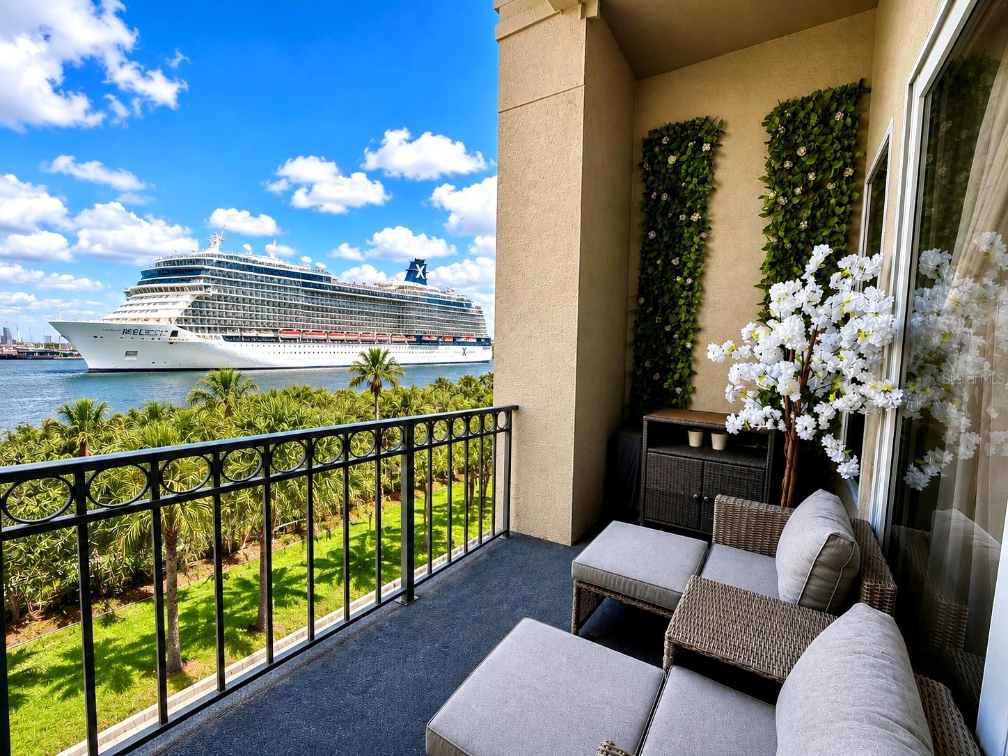 ISLAND PLACE A CONDO - Residential