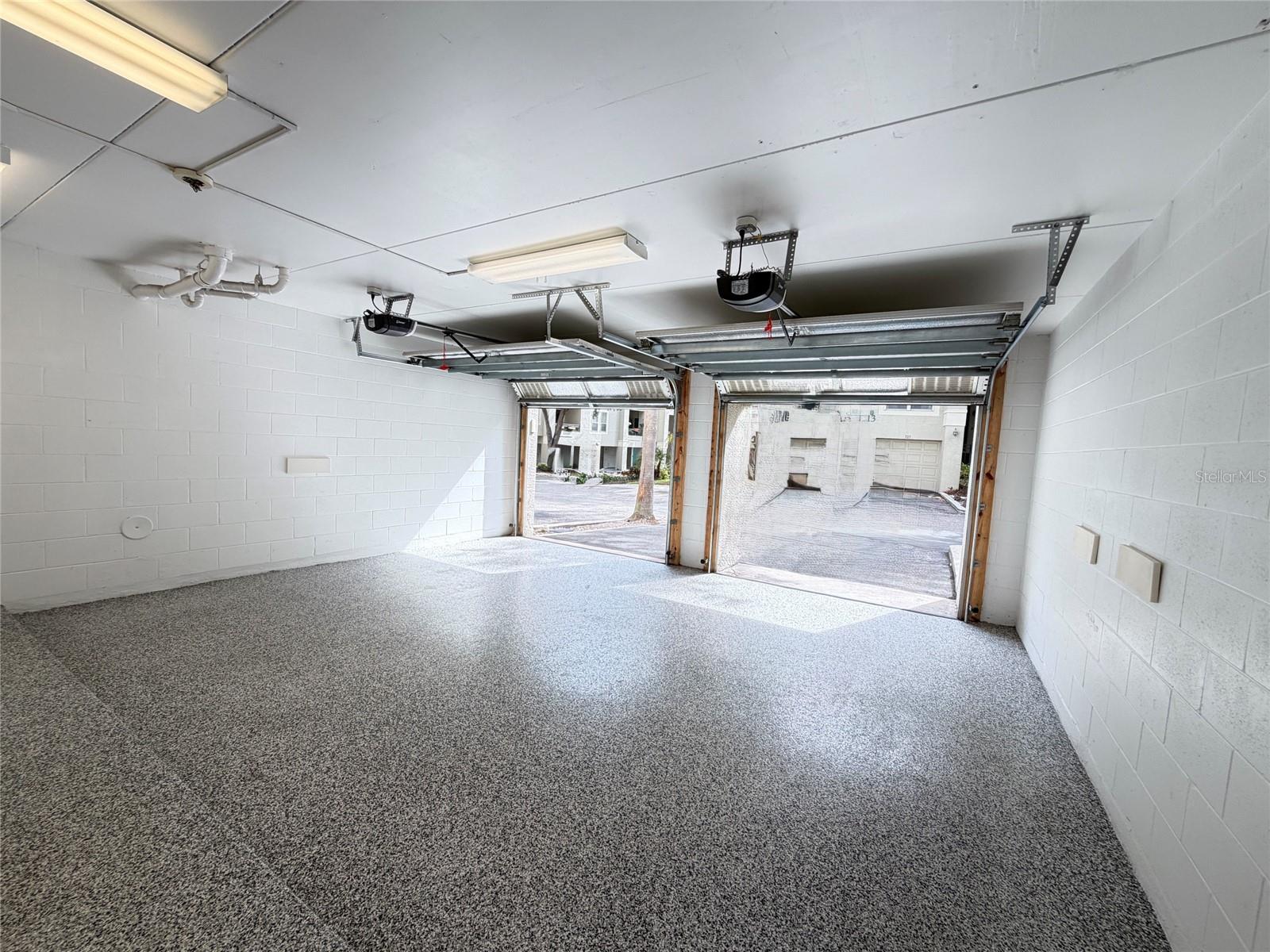 ISLAND PLACE A CONDO - Residential