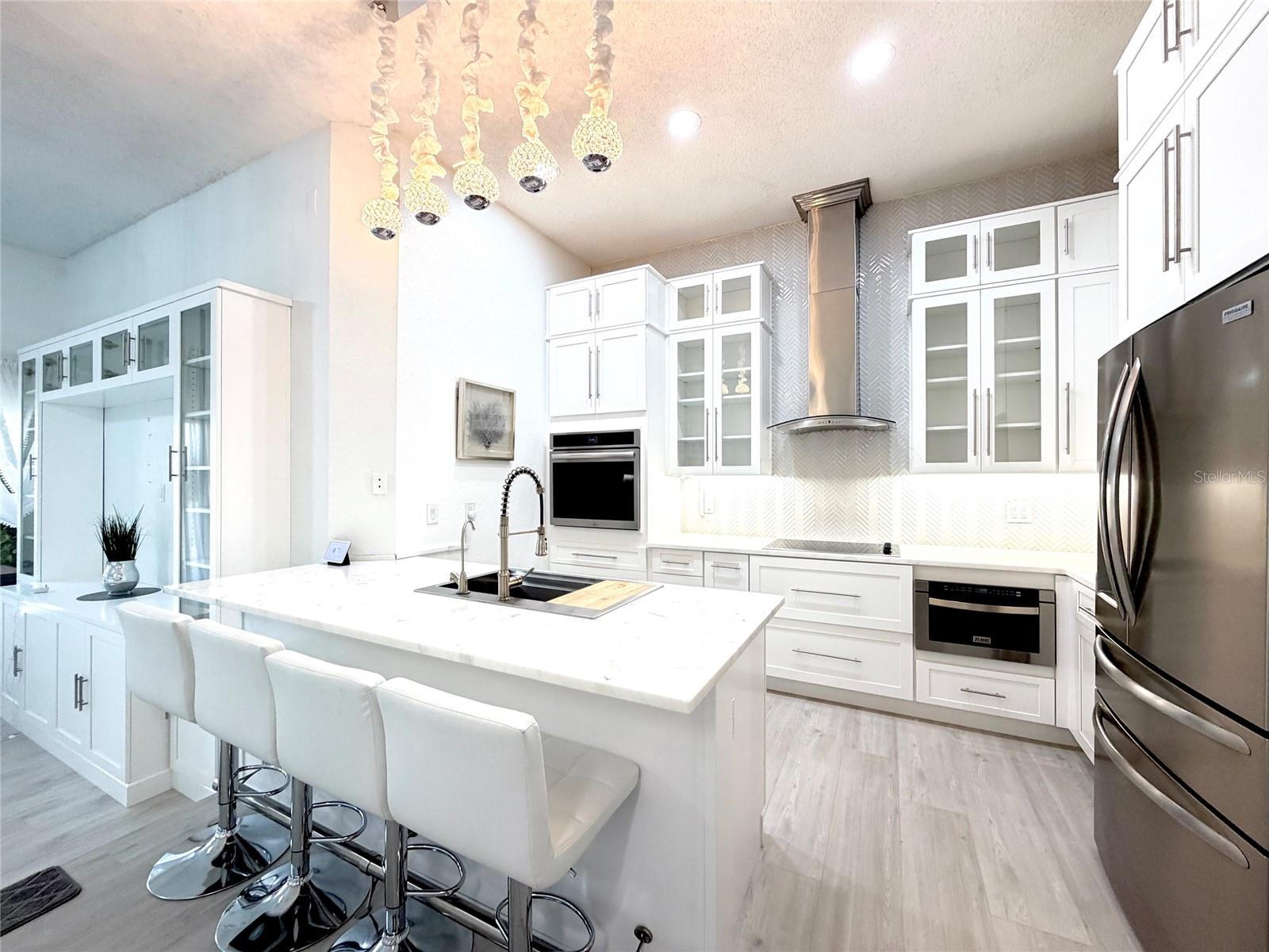 ISLAND PLACE A CONDO - Residential