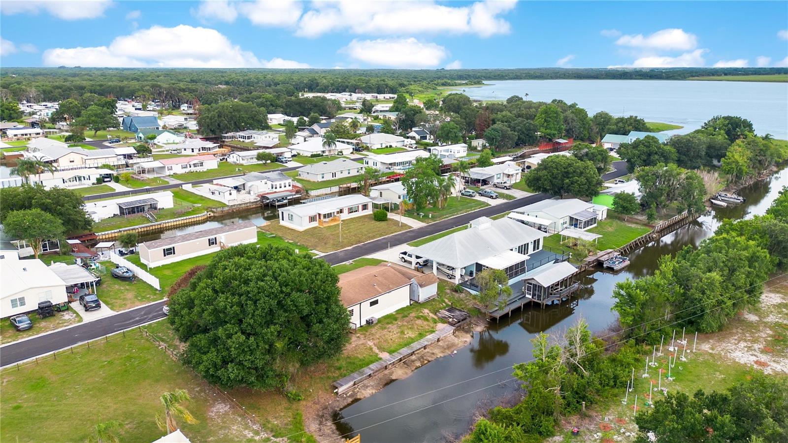 LAKE MARIAN SHORES - Residential
