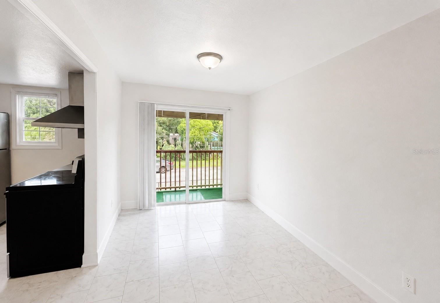 CATALINA ISLES CONDO - Residential Lease