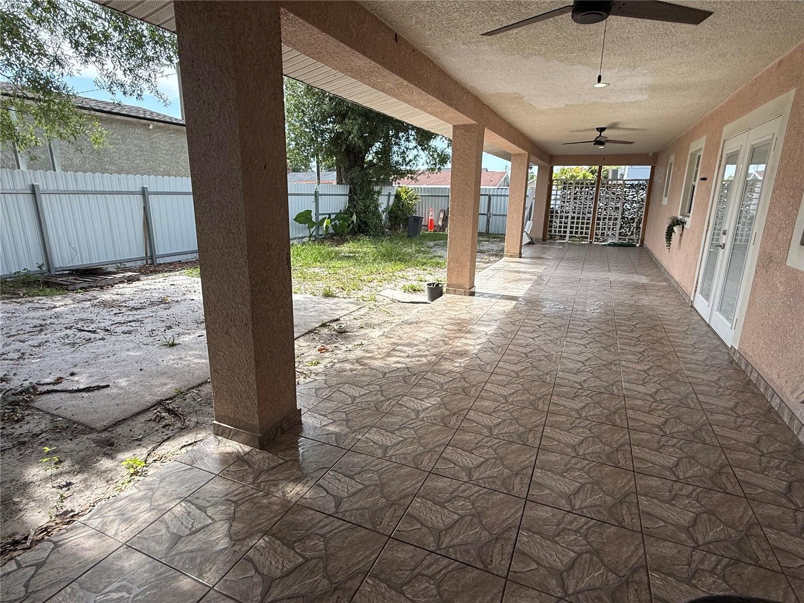 LAKE VIEW PARK SUB - Residential Lease