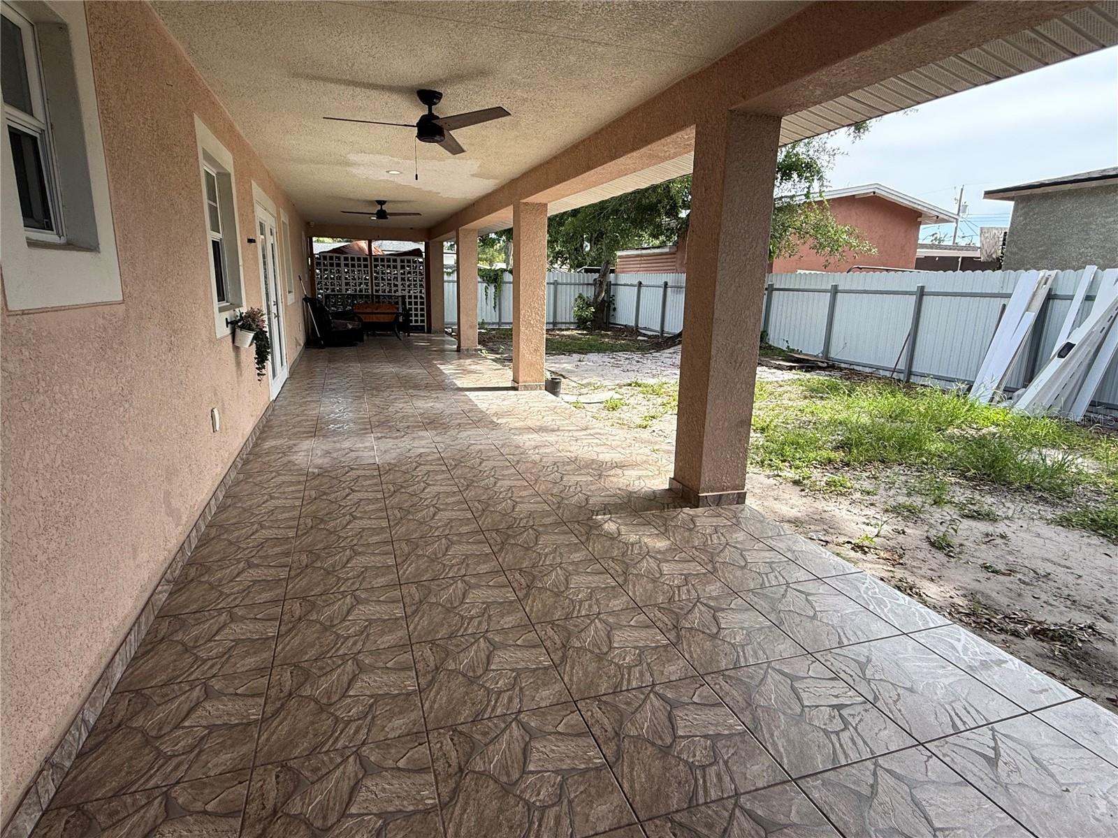 LAKE VIEW PARK SUB - Residential Lease