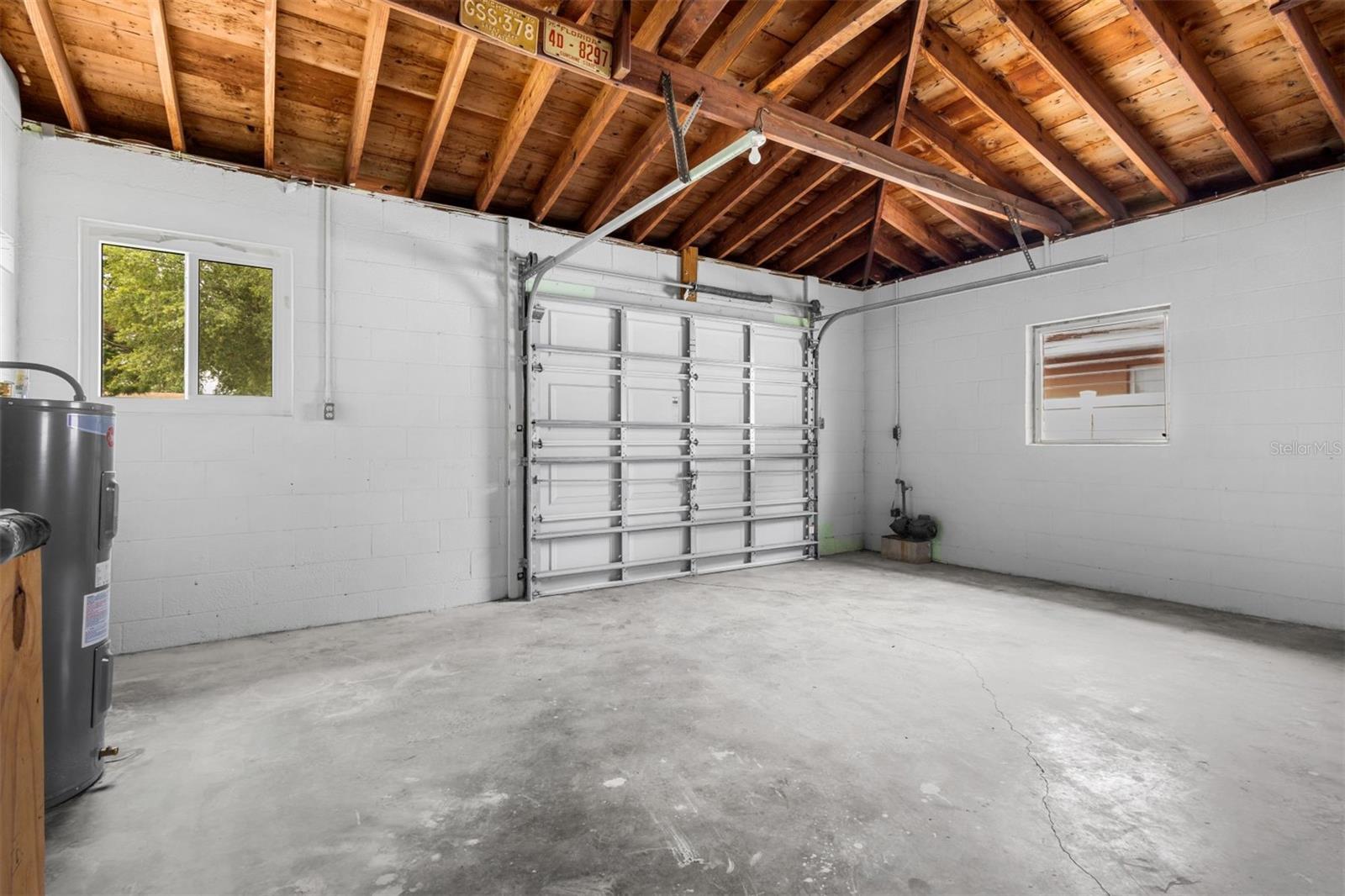HIGHLAND LAKE SUB 3RD ADD - Residential