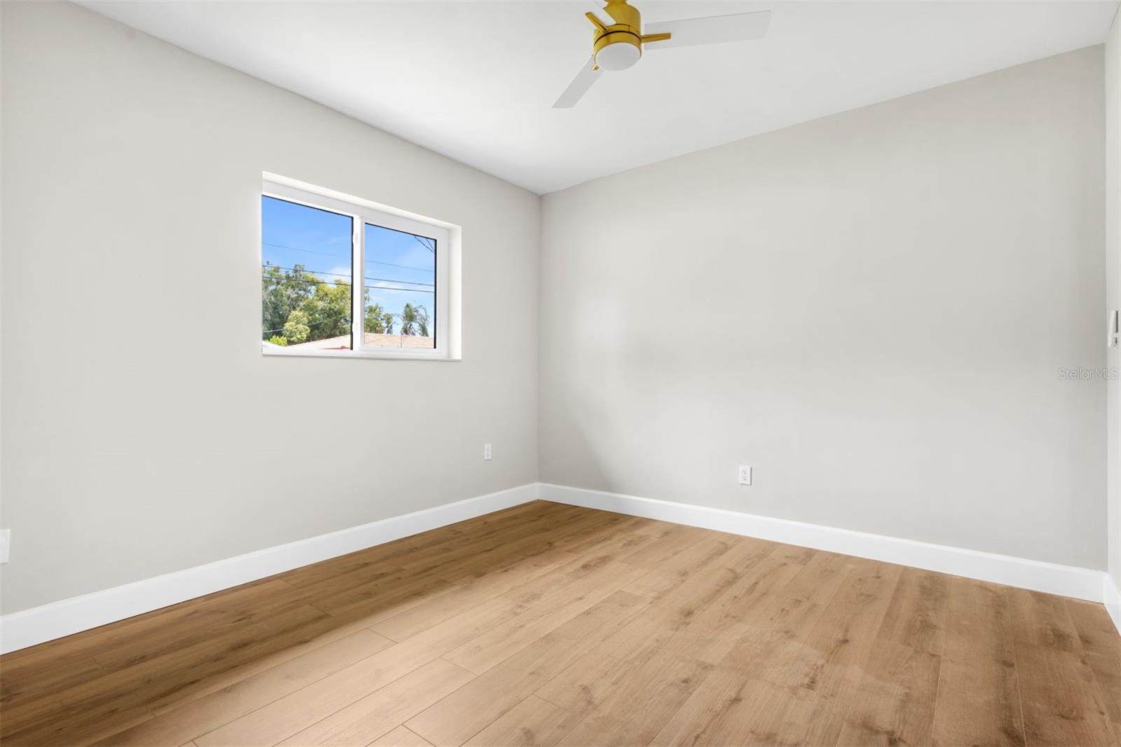 HIGHLAND LAKE SUB 3RD ADD - Residential