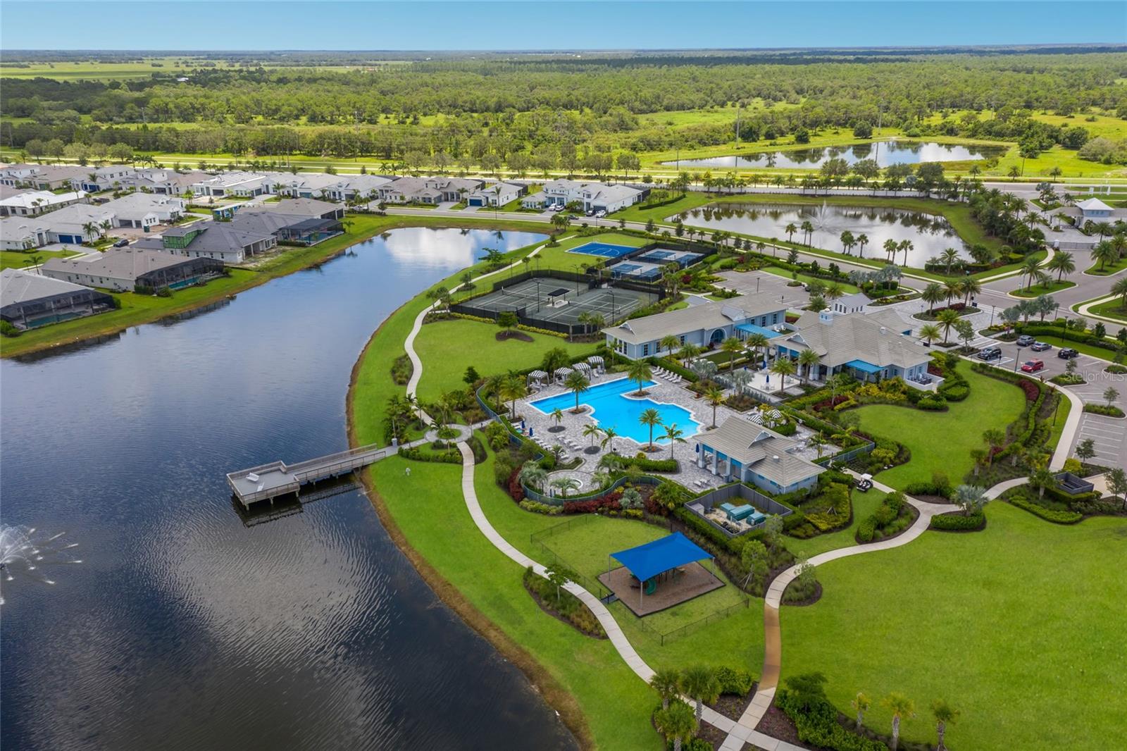 ISLES AT LAKEWOOD RANCH PH II - Residential