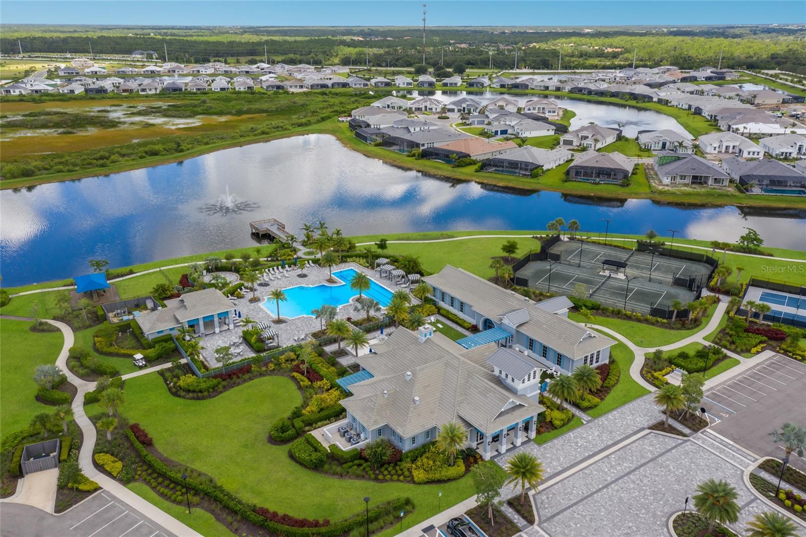 ISLES AT LAKEWOOD RANCH PH II - Residential