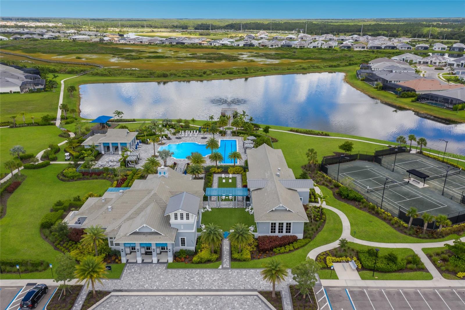 ISLES AT LAKEWOOD RANCH PH II - Residential