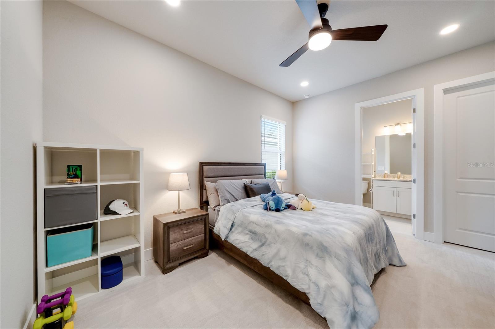 ISLES AT LAKEWOOD RANCH PH II - Residential