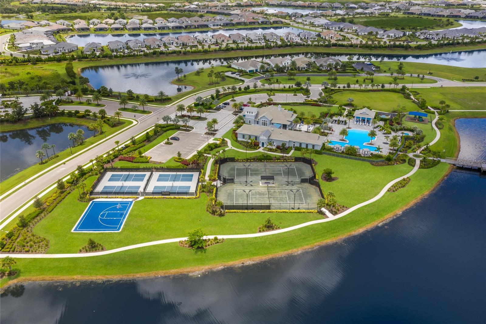 ISLES AT LAKEWOOD RANCH PH II - Residential