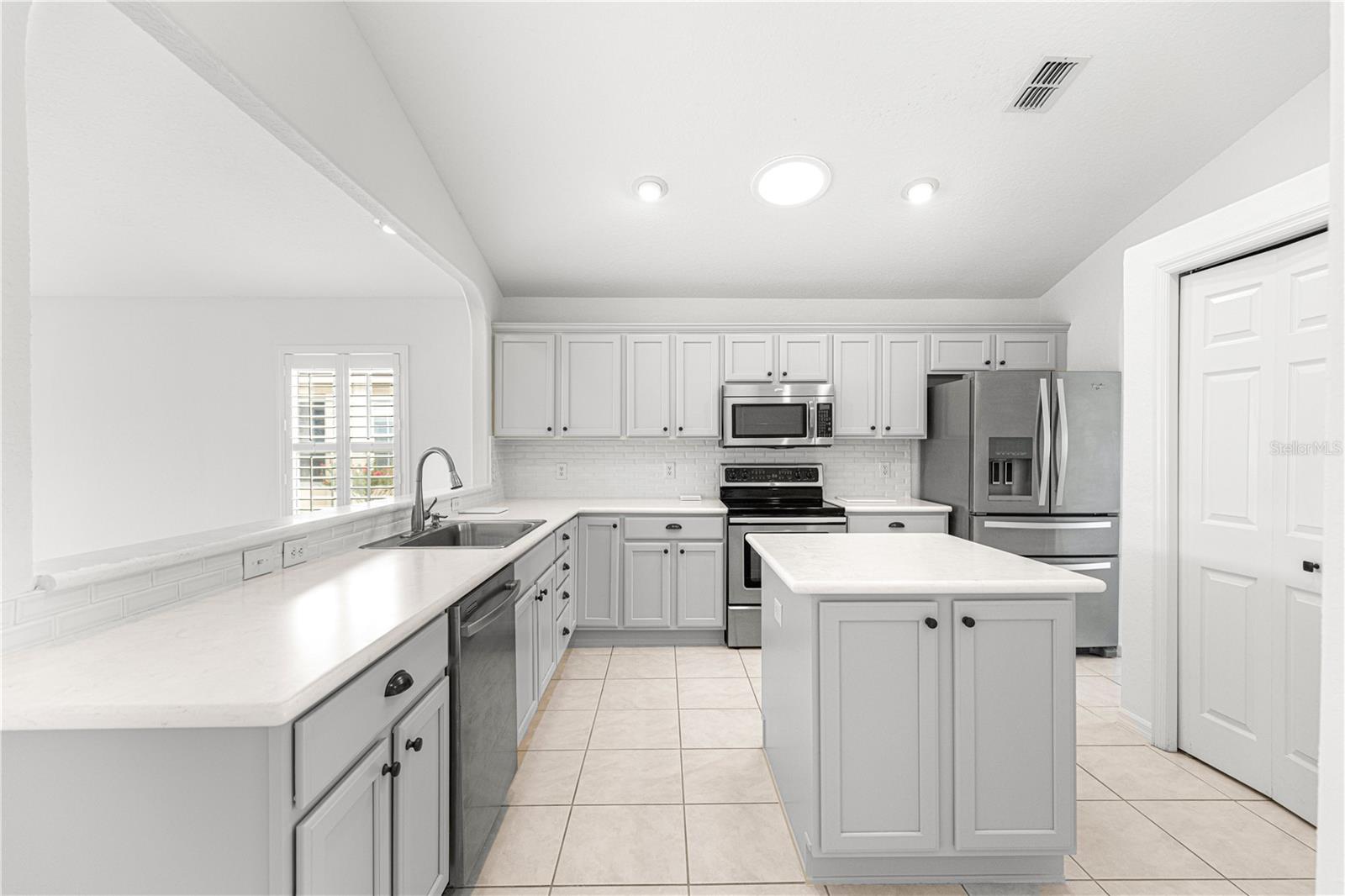 STONECREST - Residential