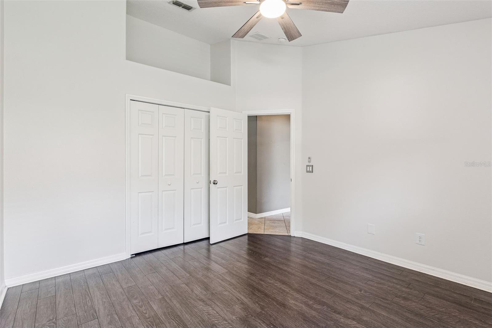 LAKE JESUP WOODS - Residential