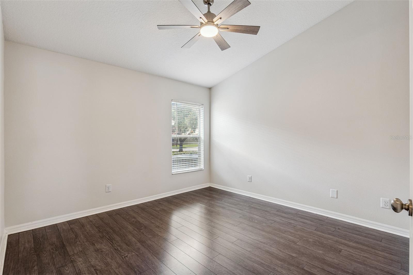 LAKE JESUP WOODS - Residential