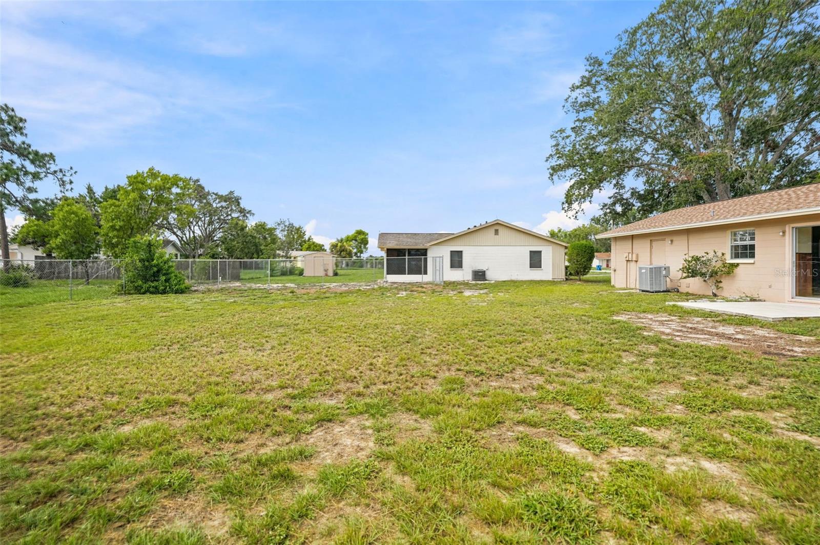 SPRING HILL - Residential