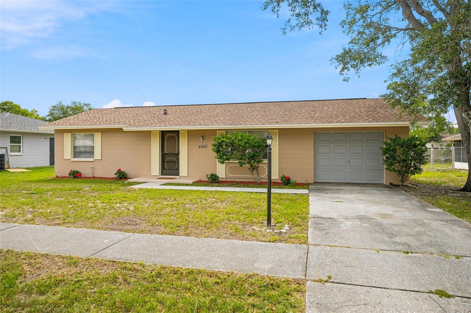 SPRING HILL - Residential