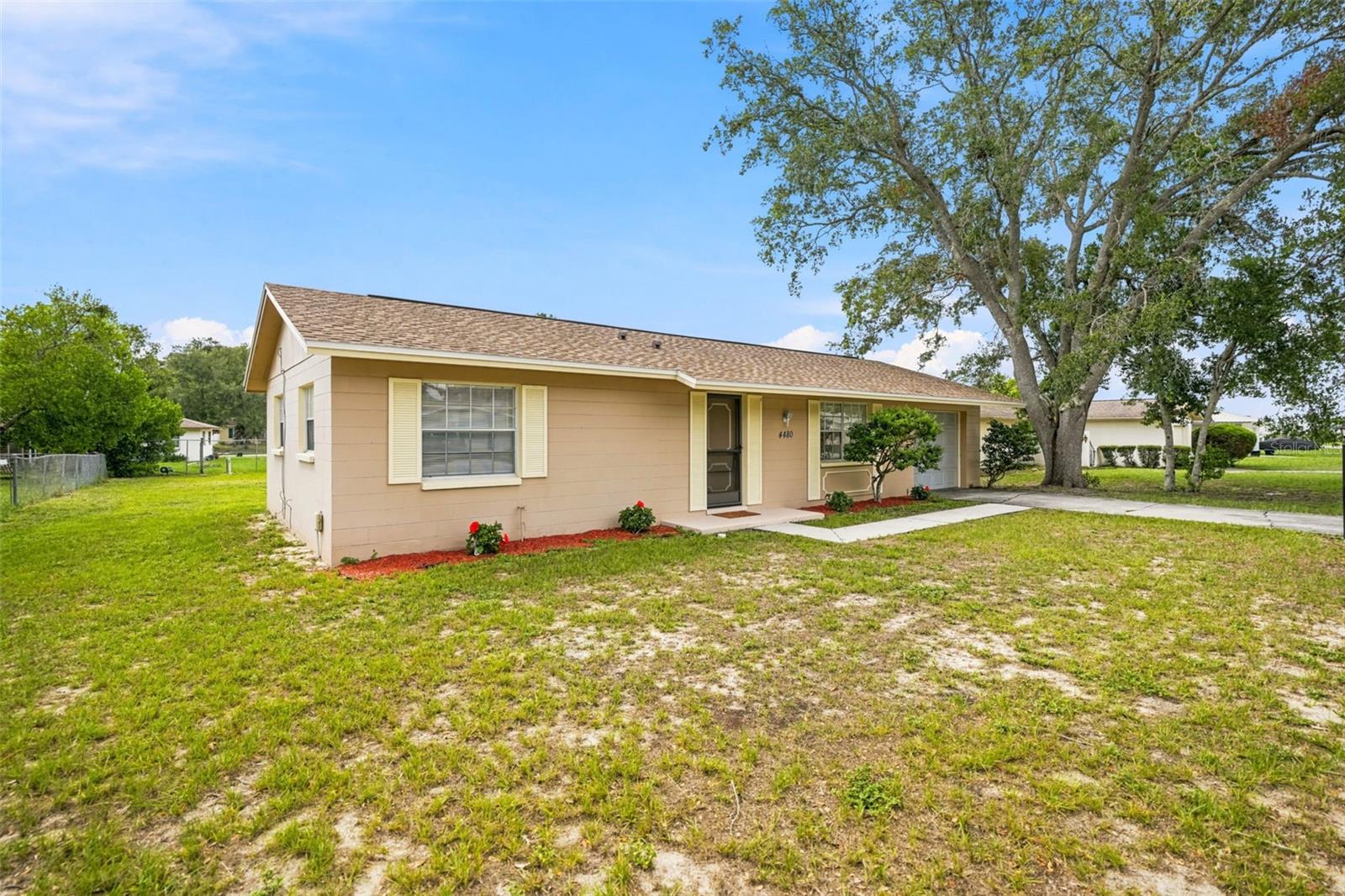 SPRING HILL - Residential
