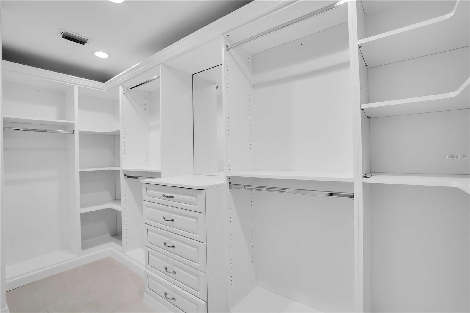 CASA PLAYA AT PASS-A-GRILLE - Residential