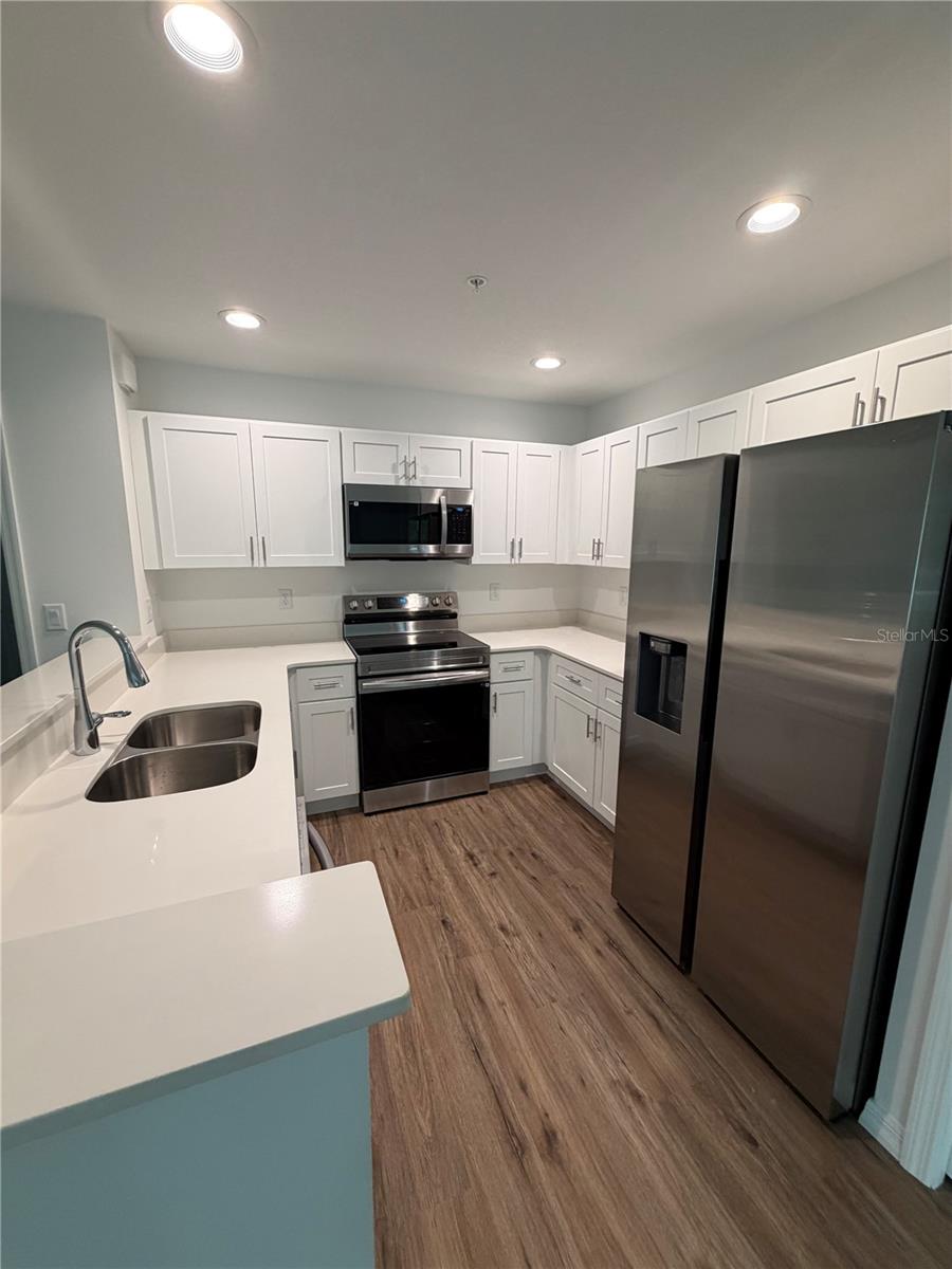 CITY HOMES AT CYPRESS WALK - Residential