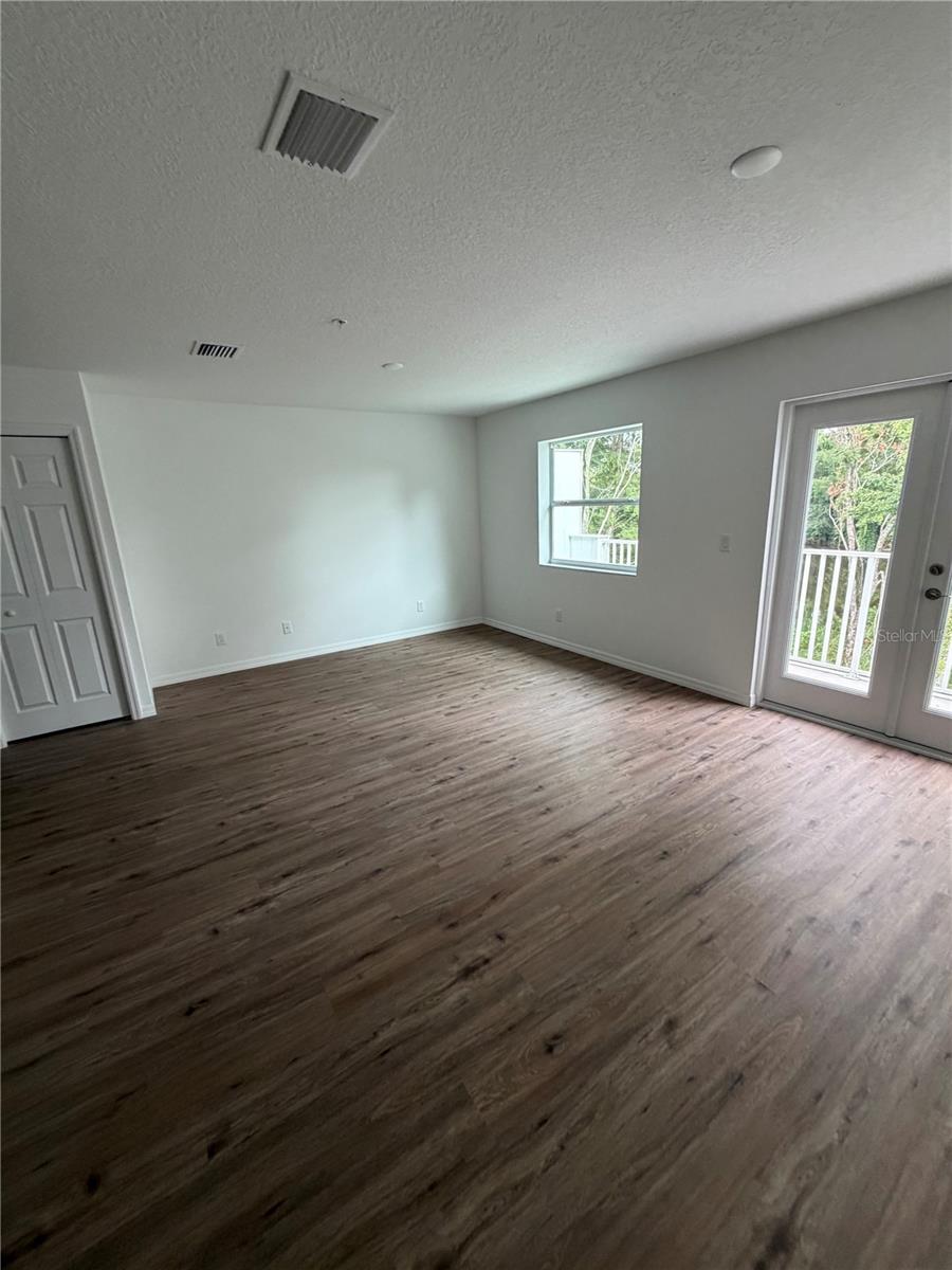CITY HOMES AT CYPRESS WALK - Residential