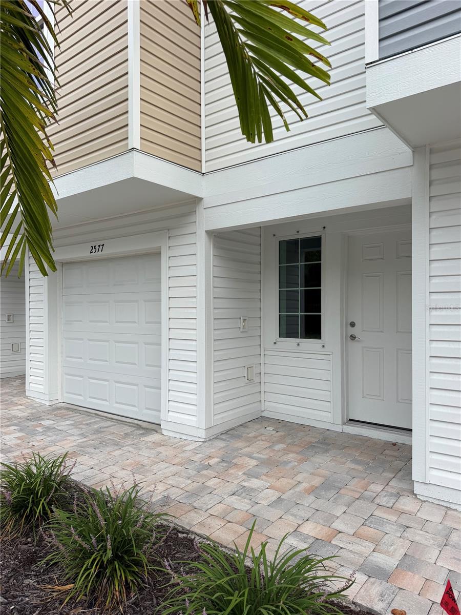 CITY HOMES AT CYPRESS WALK - Residential