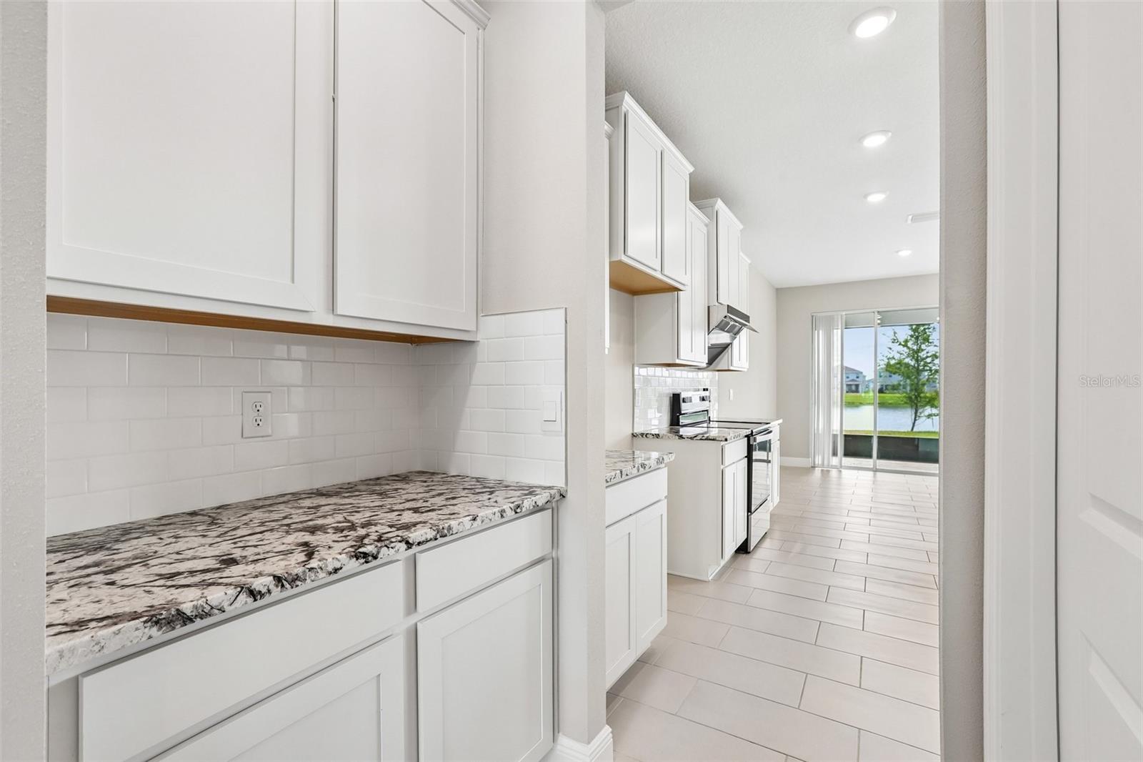 MANGROVE MANOR PH 2 - Residential