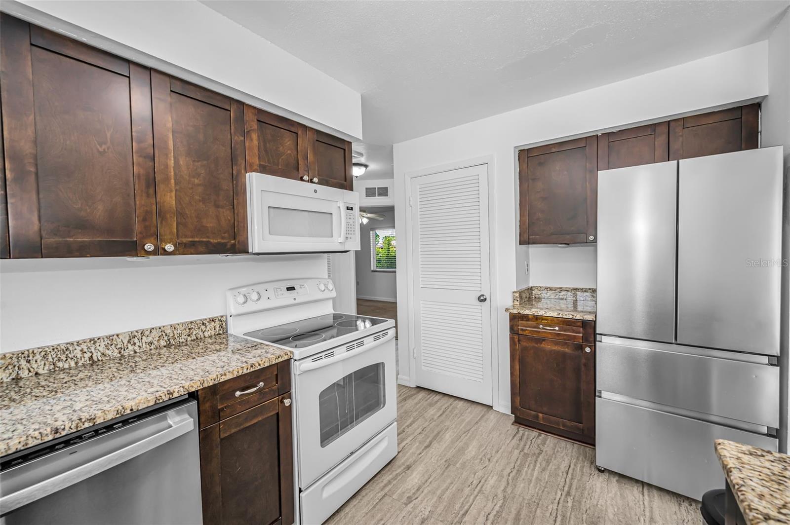 BEACON RUN - - Residential