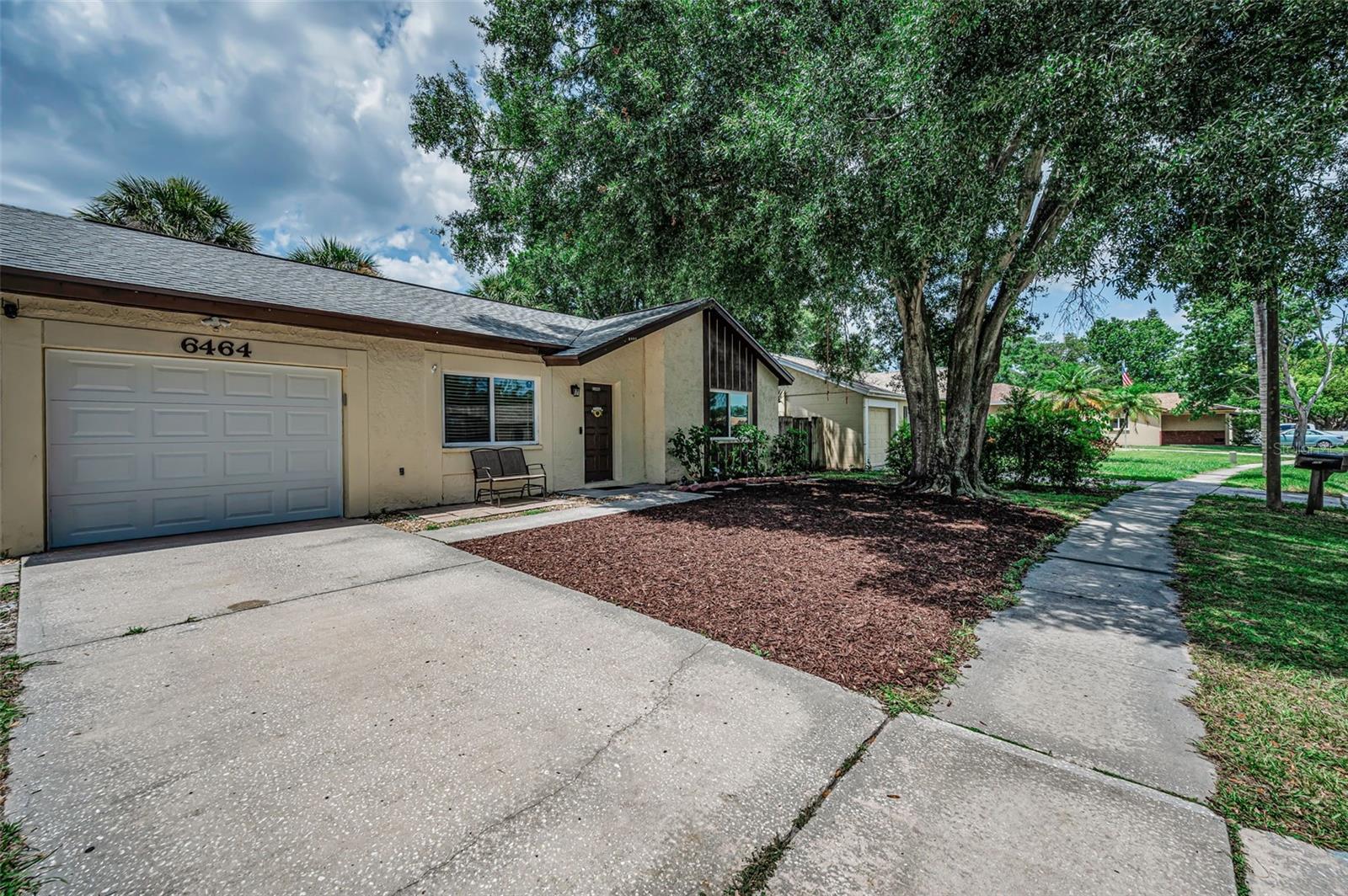 BEACON RUN - - Residential