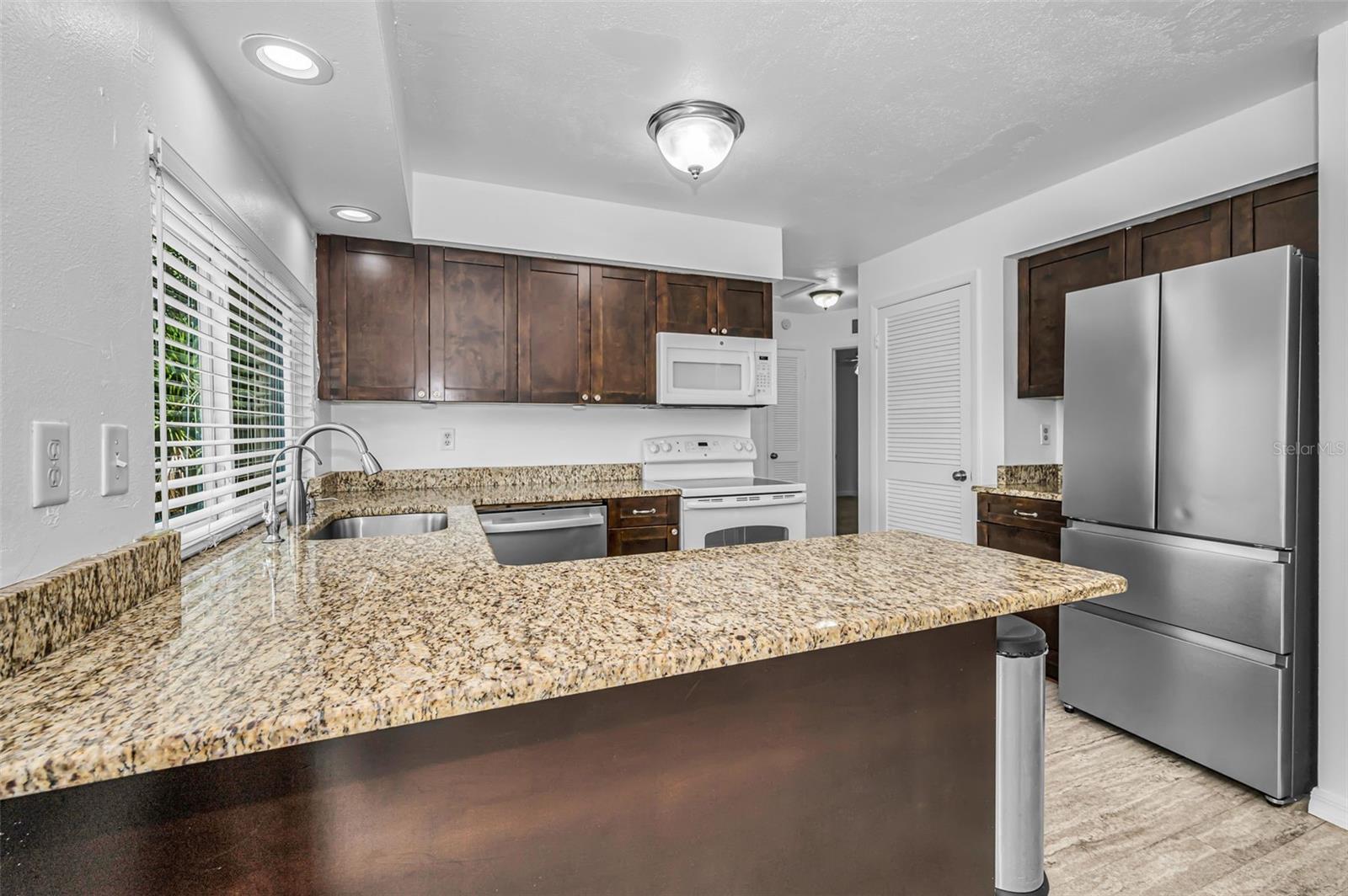 BEACON RUN - - Residential