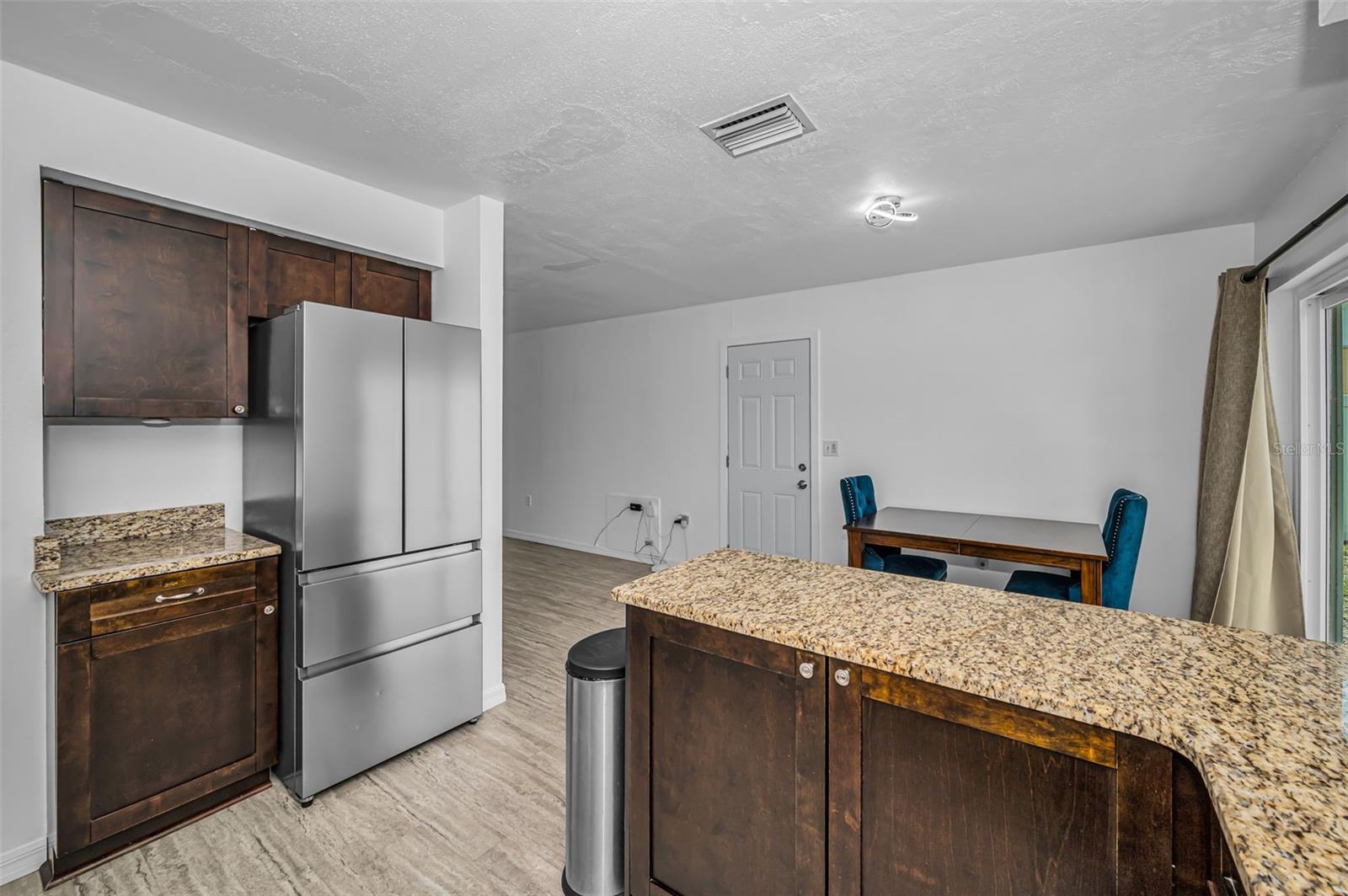 BEACON RUN - - Residential