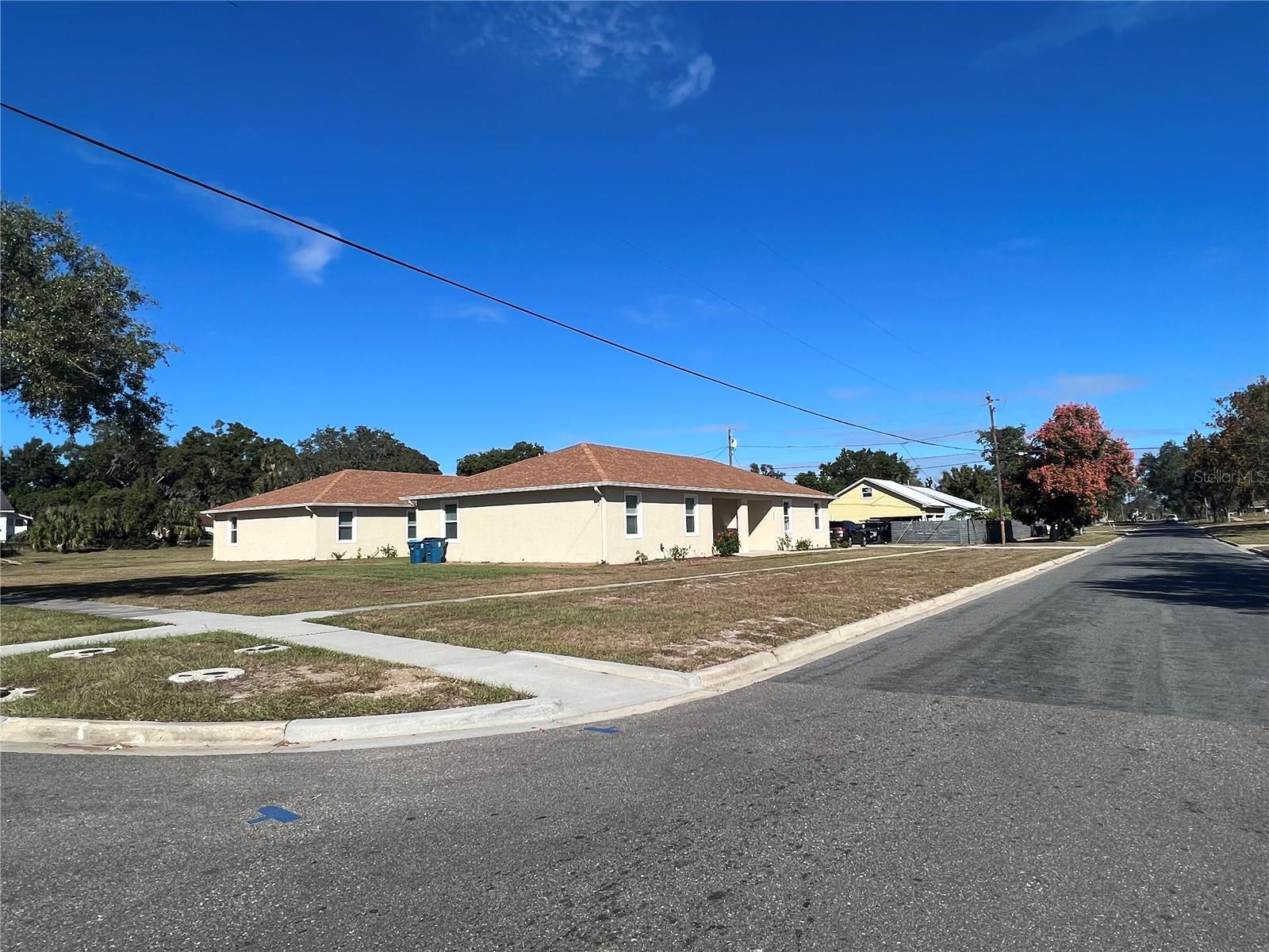 DAVENPORT - Residential Income