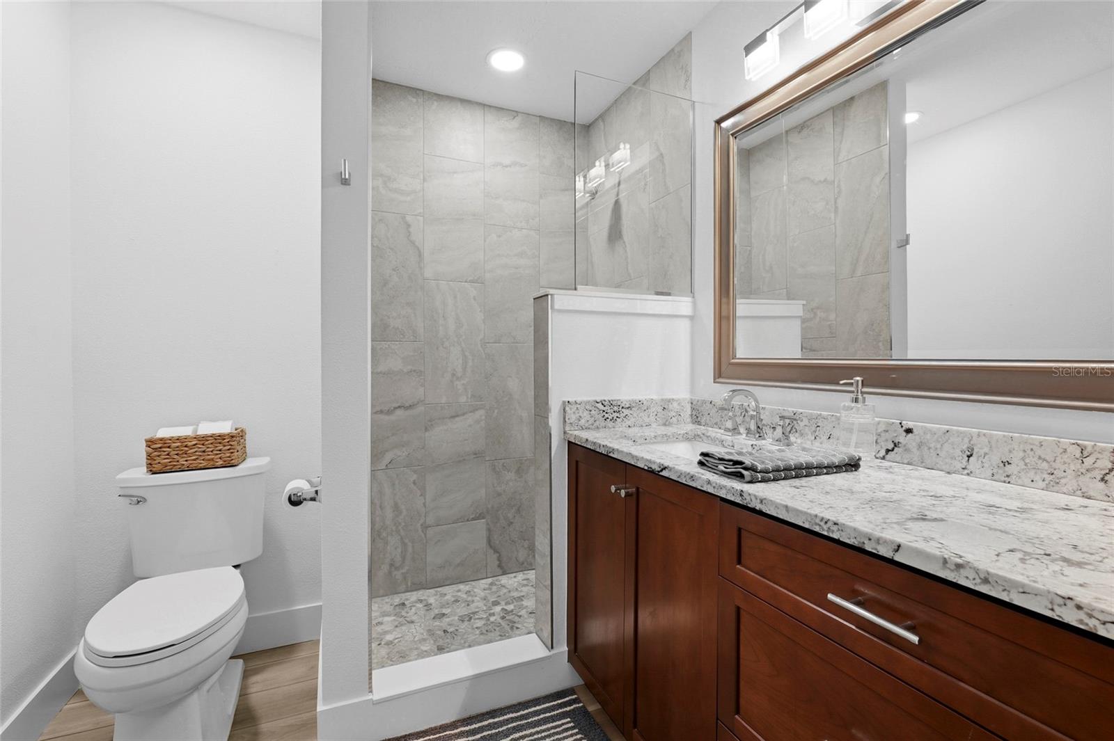 WHITFIELD ESTATES BLKS 14-23 & 26 - Residential