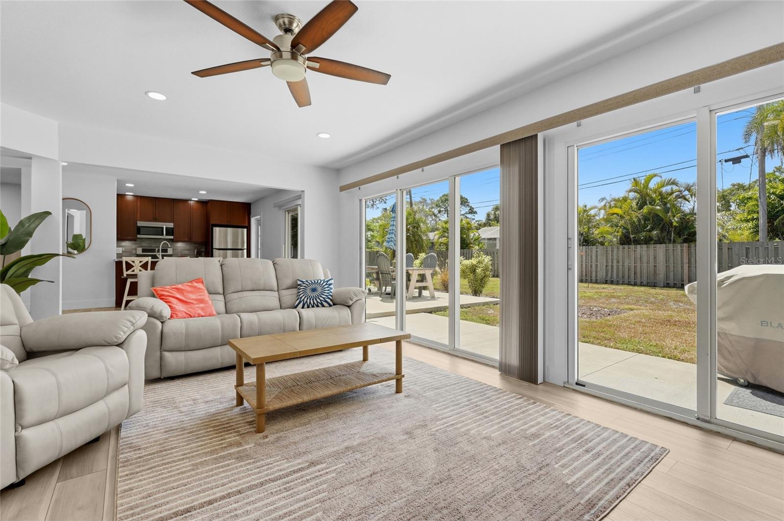 WHITFIELD ESTATES BLKS 14-23 & 26 - Residential