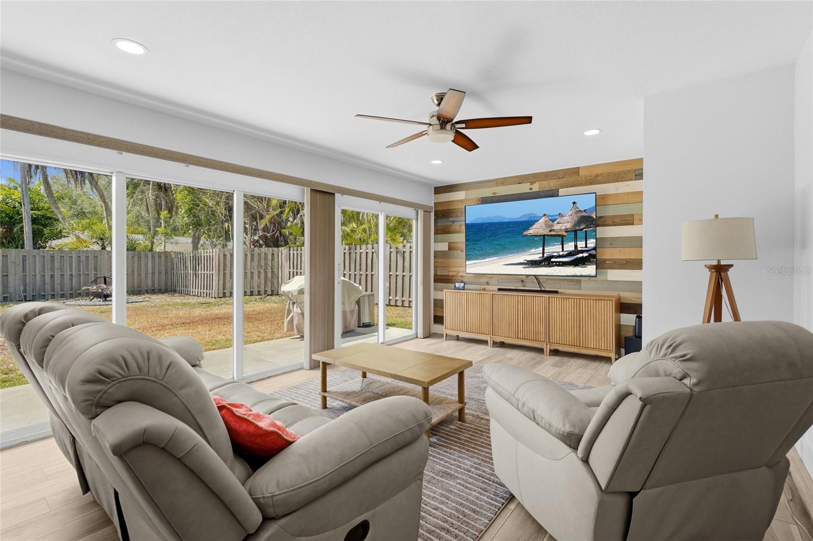 WHITFIELD ESTATES BLKS 14-23 & 26 - Residential