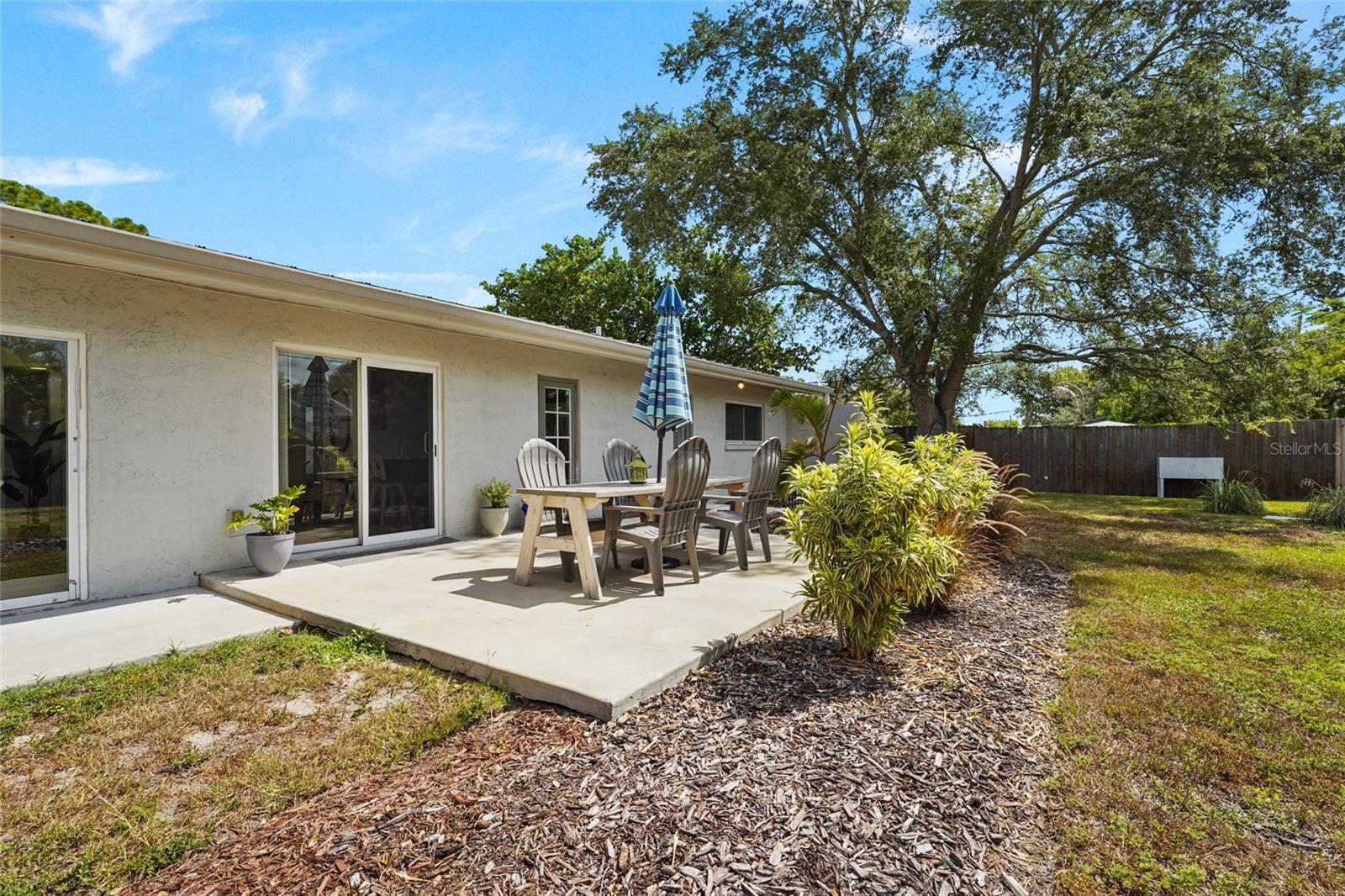 WHITFIELD ESTATES BLKS 14-23 & 26 - Residential