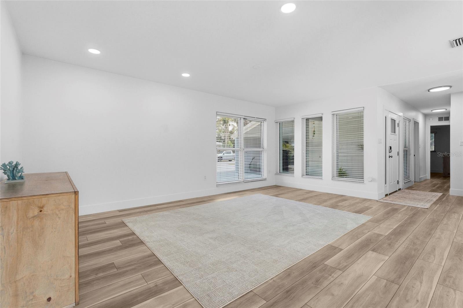 WHITFIELD ESTATES BLKS 14-23 & 26 - Residential