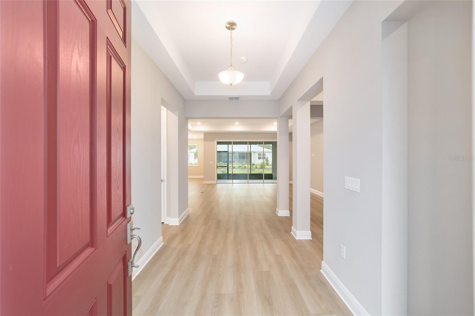 ON TOP OF THE WORLD - Residential Lease