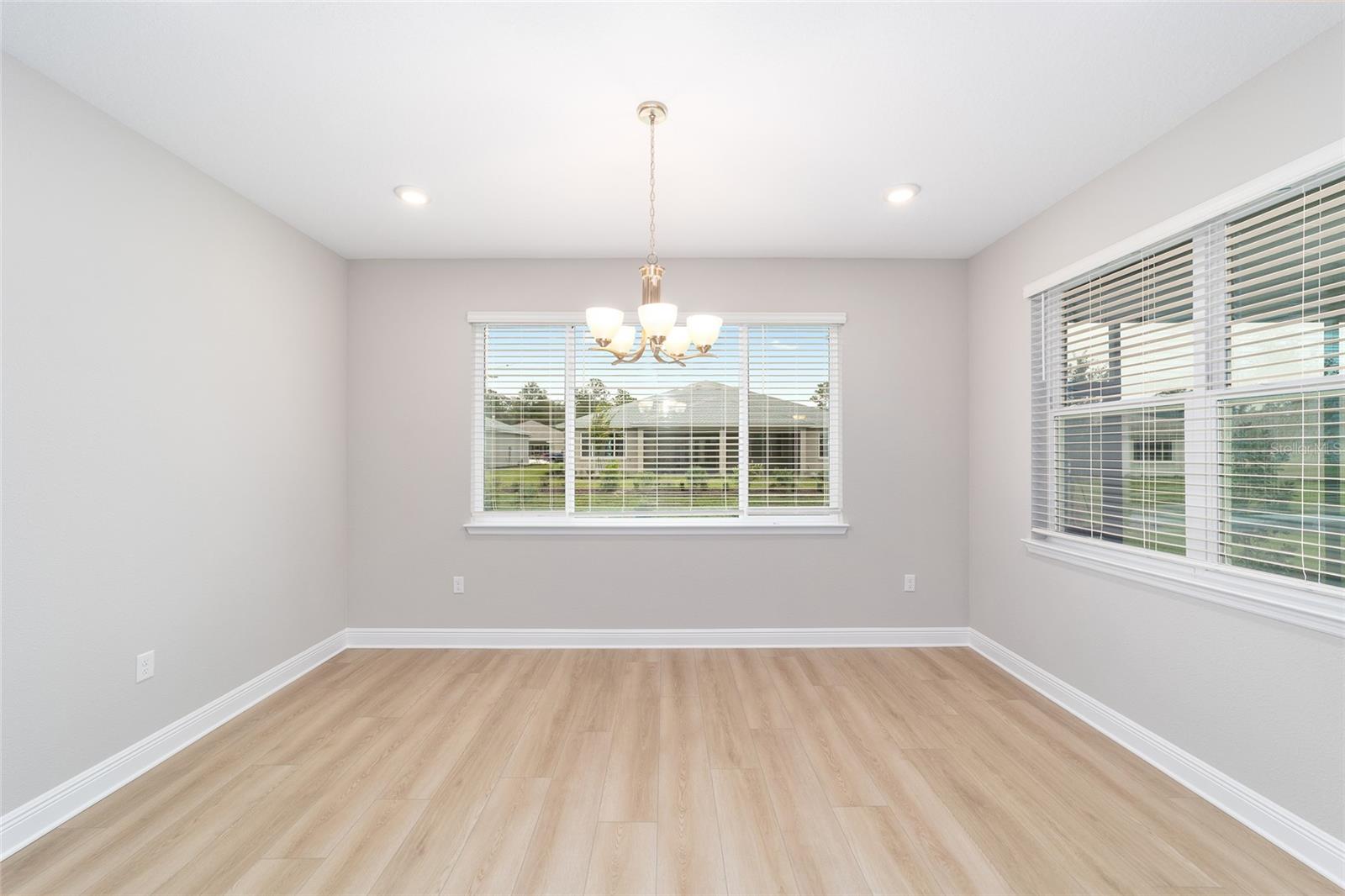 ON TOP OF THE WORLD - Residential Lease